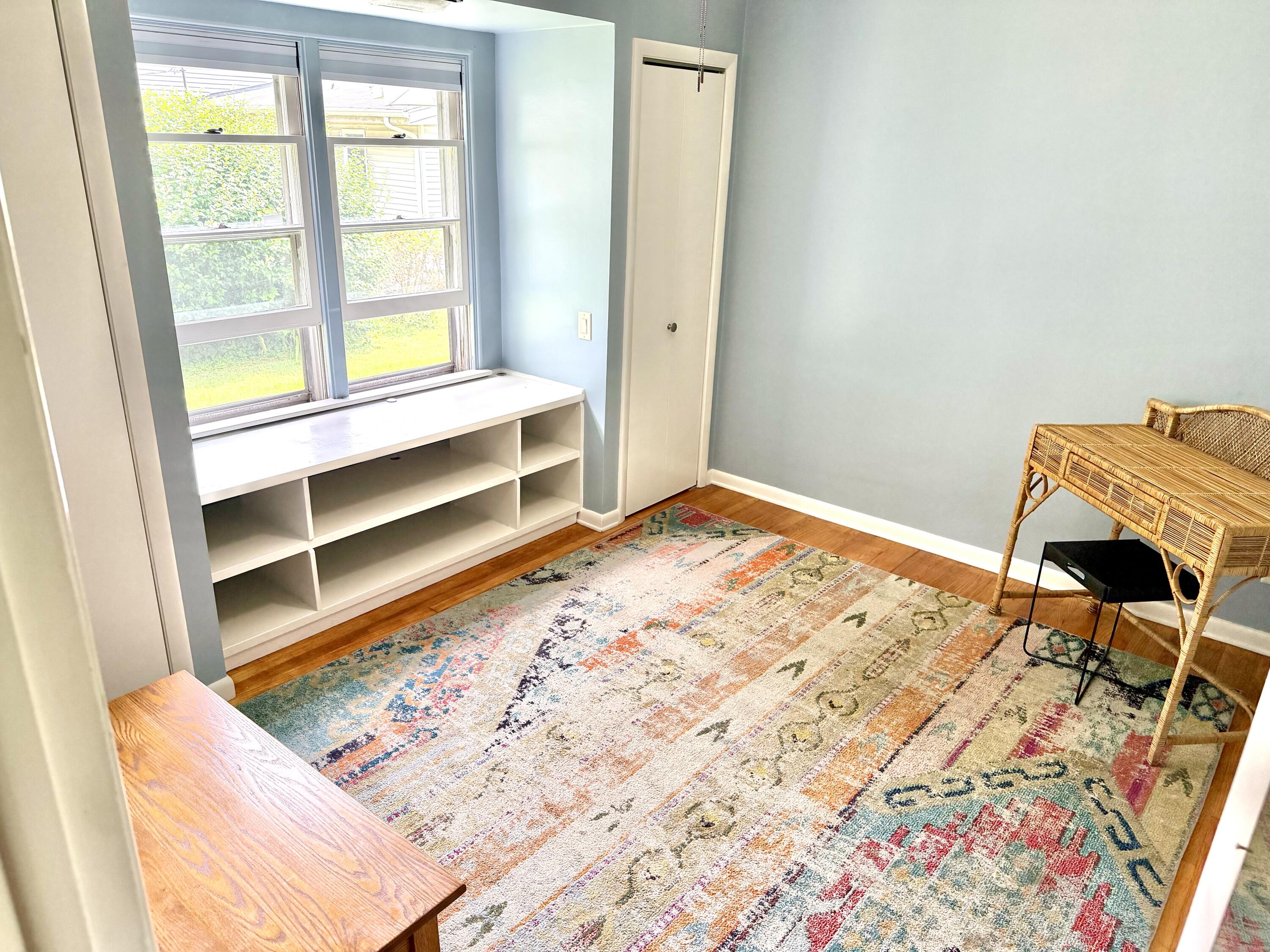 1615 Roger Avenue Benton Harbor MI 49022