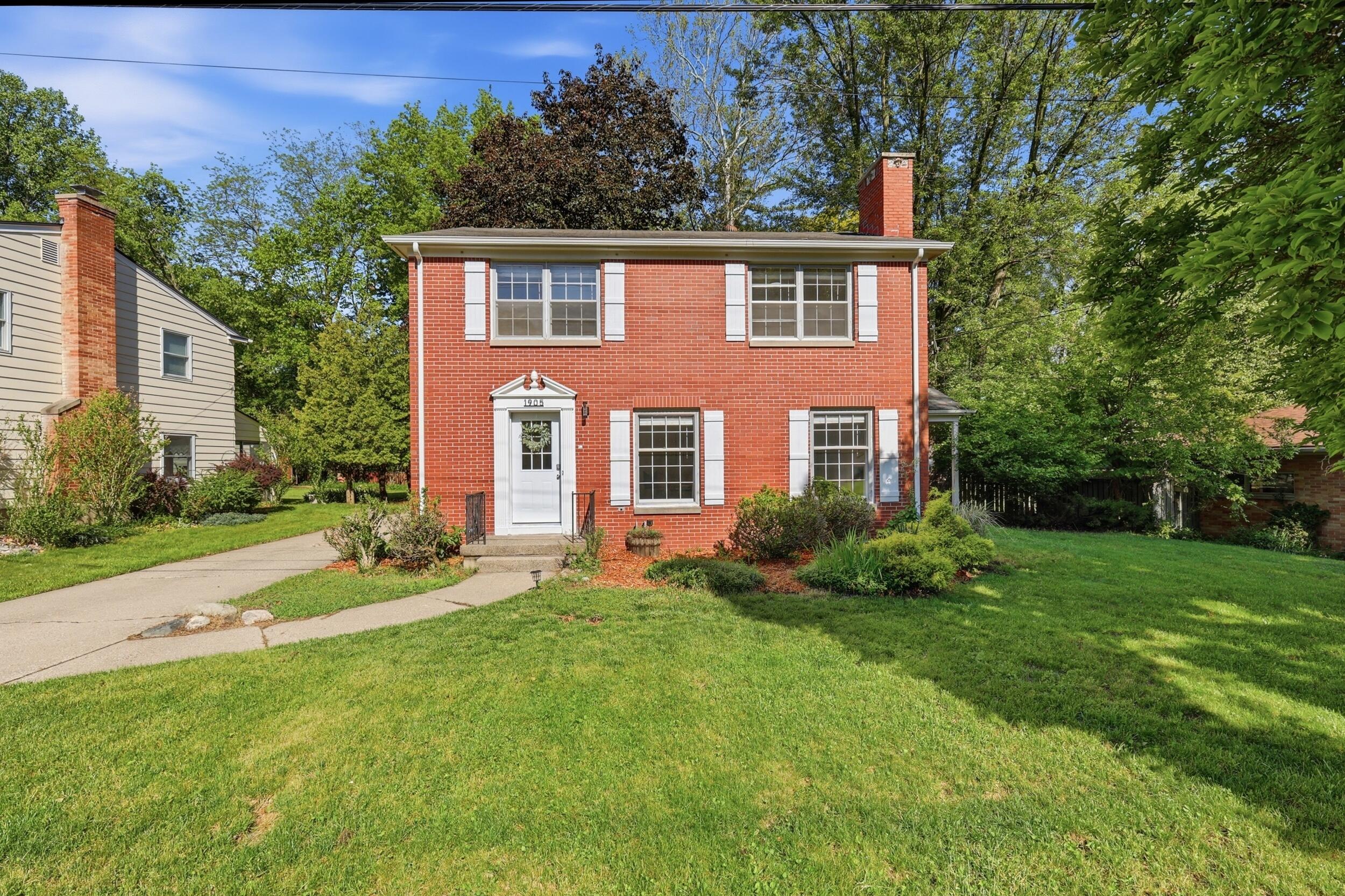 1905 Millbank Street SE Grand Rapids MI 49508