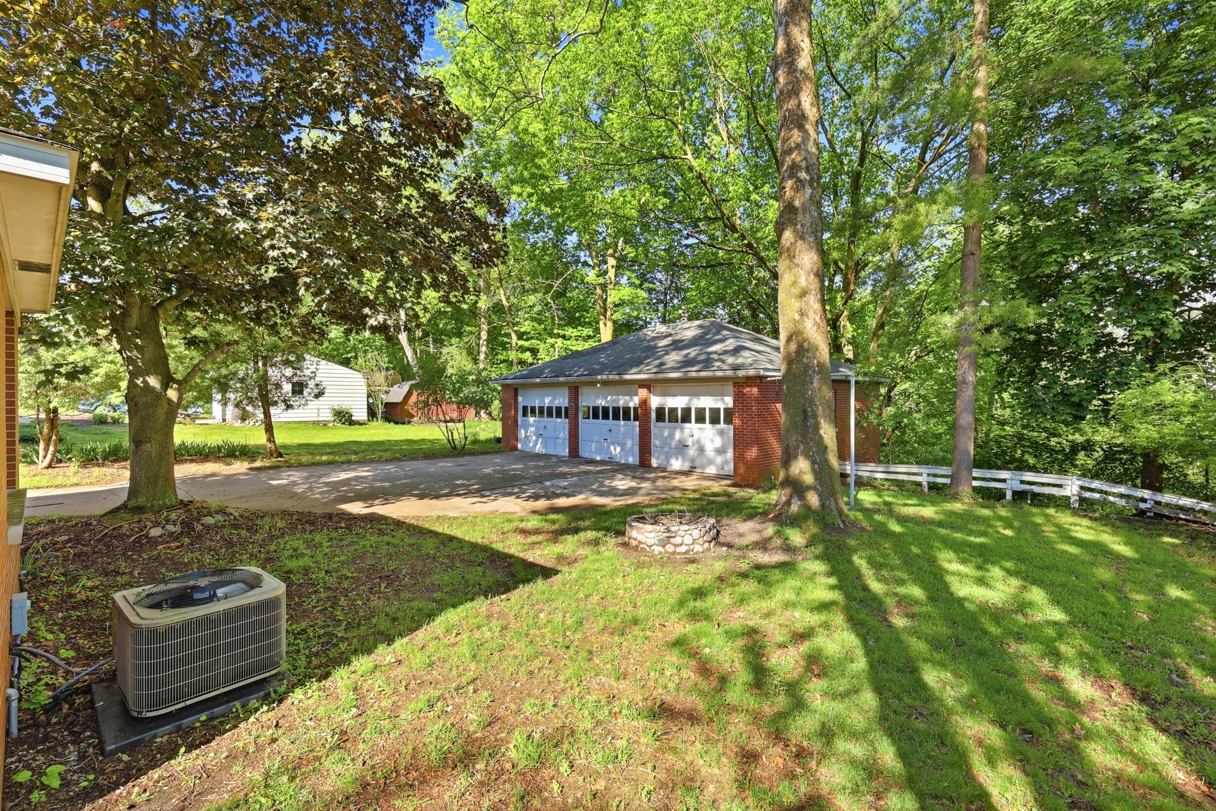 1905 Millbank Street SE Grand Rapids MI 49508