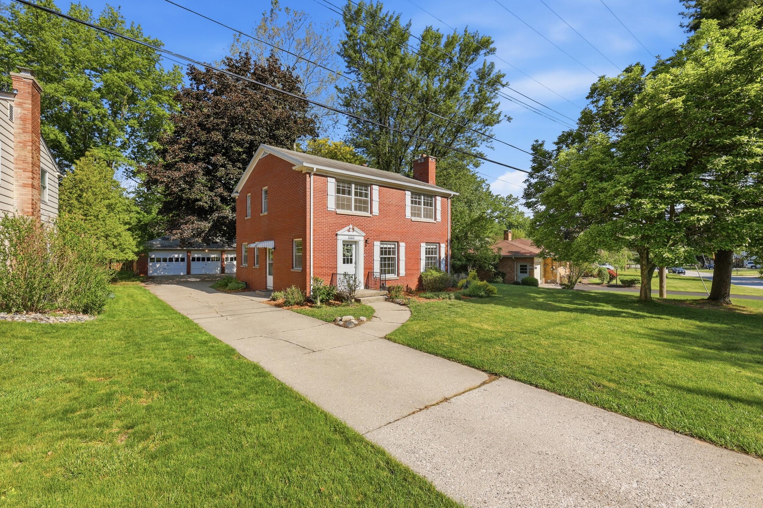 1905 Millbank Street SE Grand Rapids MI 49508