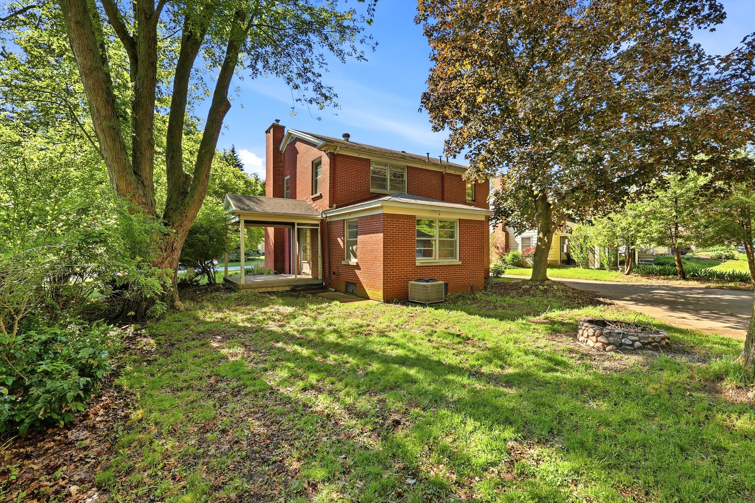 1905 Millbank Street SE Grand Rapids MI 49508