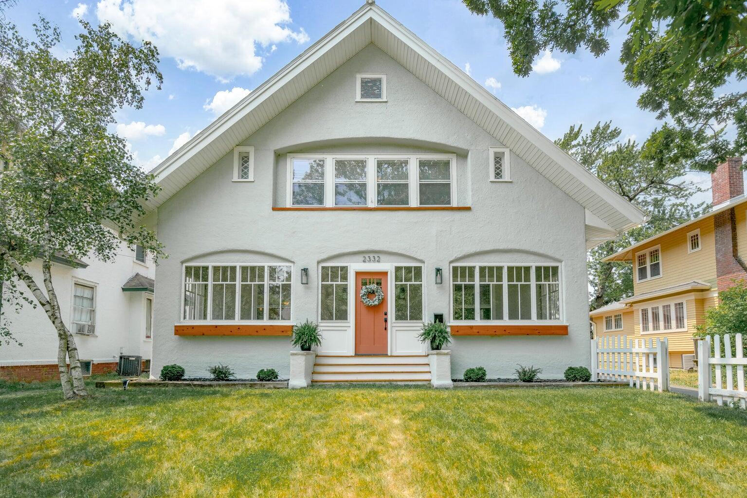 2332 Oakland Drive Kalamazoo MI 49008