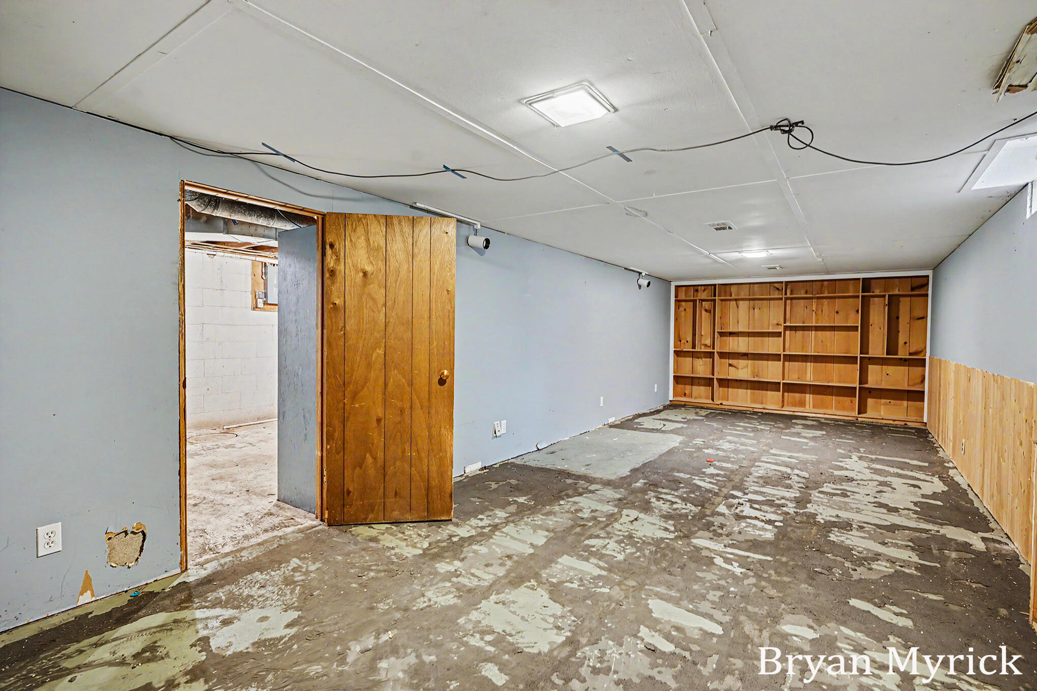 819 W 25th Street Holland MI 49423