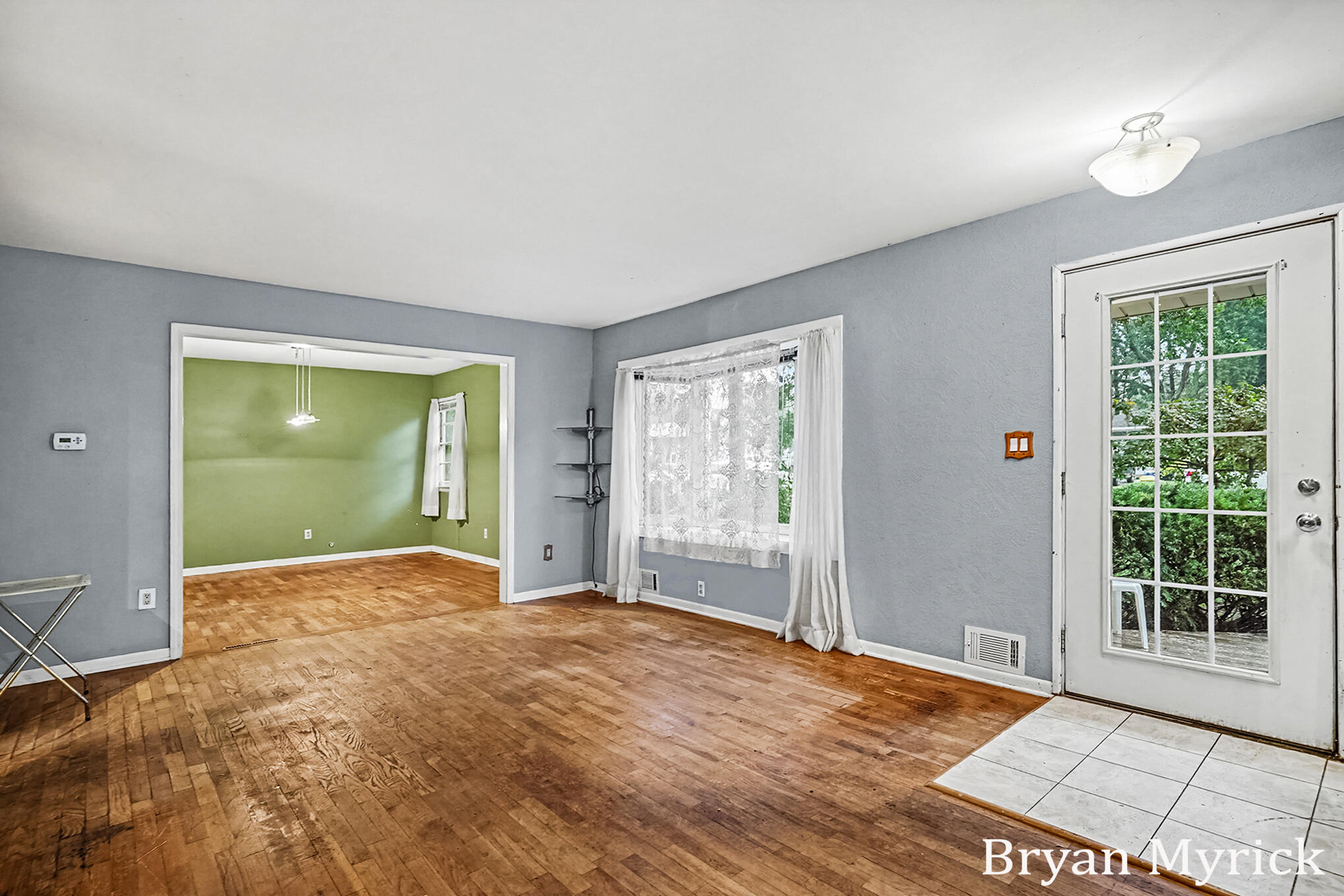 819 W 25th Street Holland MI 49423