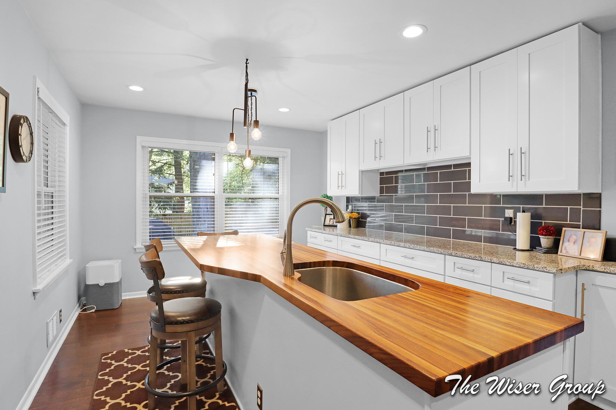1613 Lotus Avenue SE Grand Rapids MI 49506