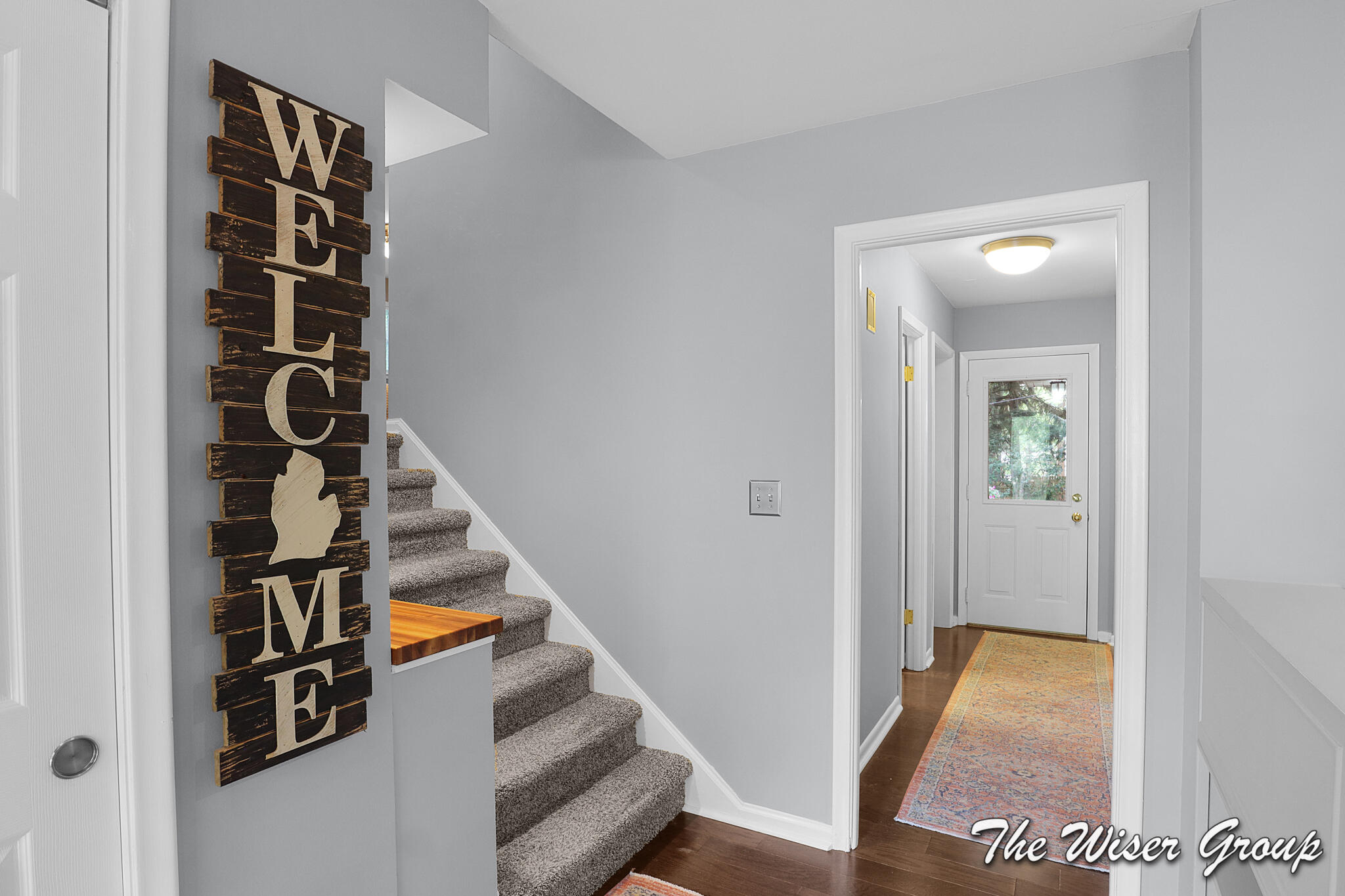 1613 Lotus Avenue SE Grand Rapids MI 49506