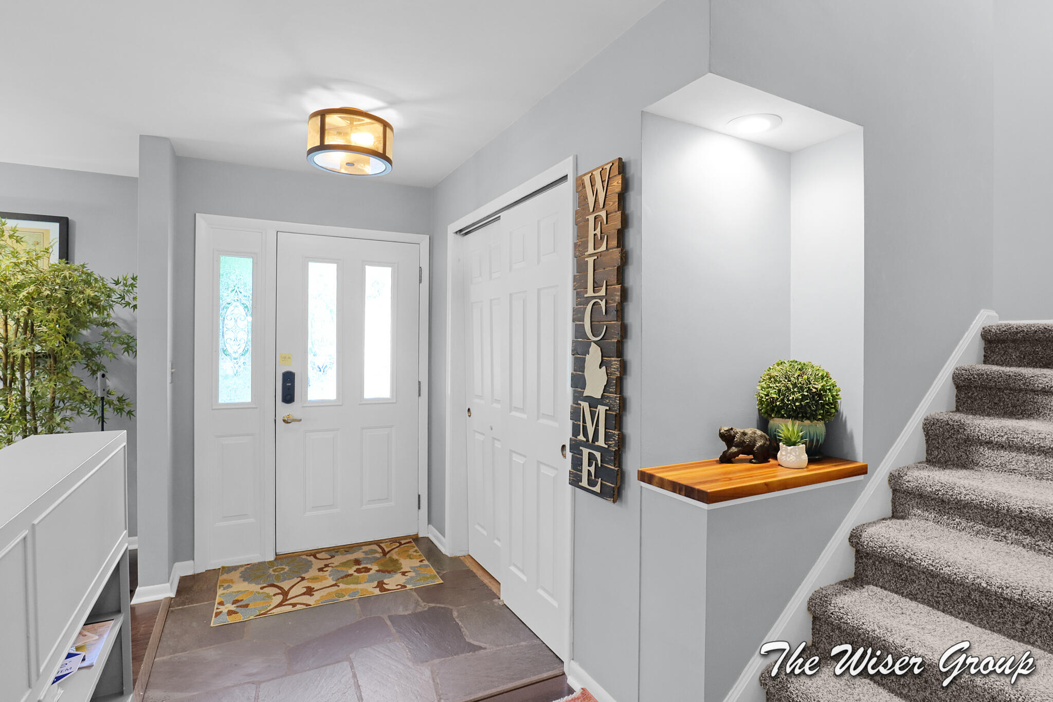 1613 Lotus Avenue SE Grand Rapids MI 49506