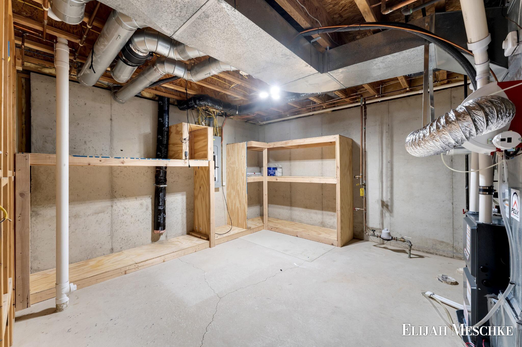 2026 Orchard Ridge Drive NW Grand Rapids MI 49534