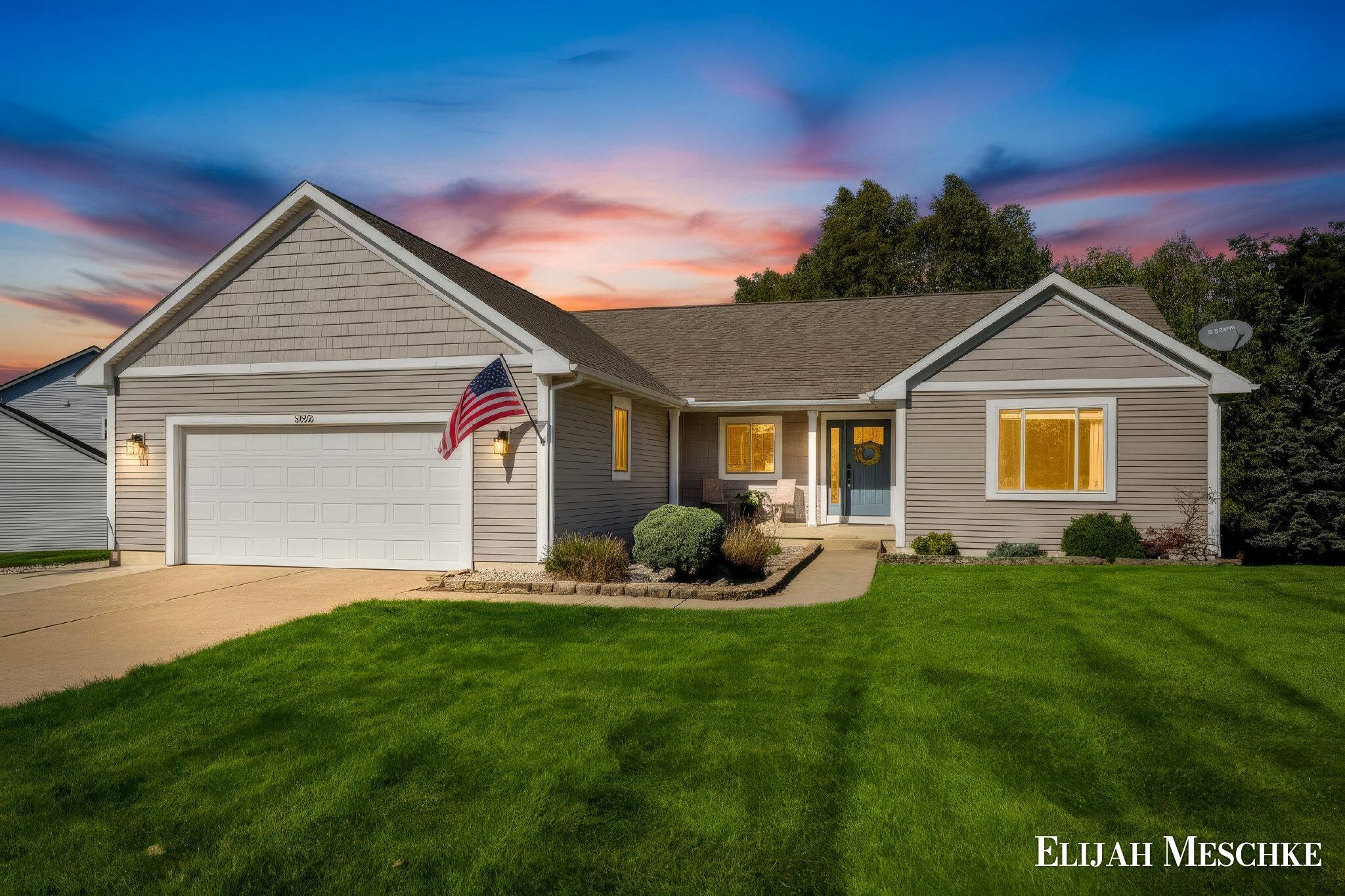 2026 Orchard Ridge Drive NW Grand Rapids MI 49534