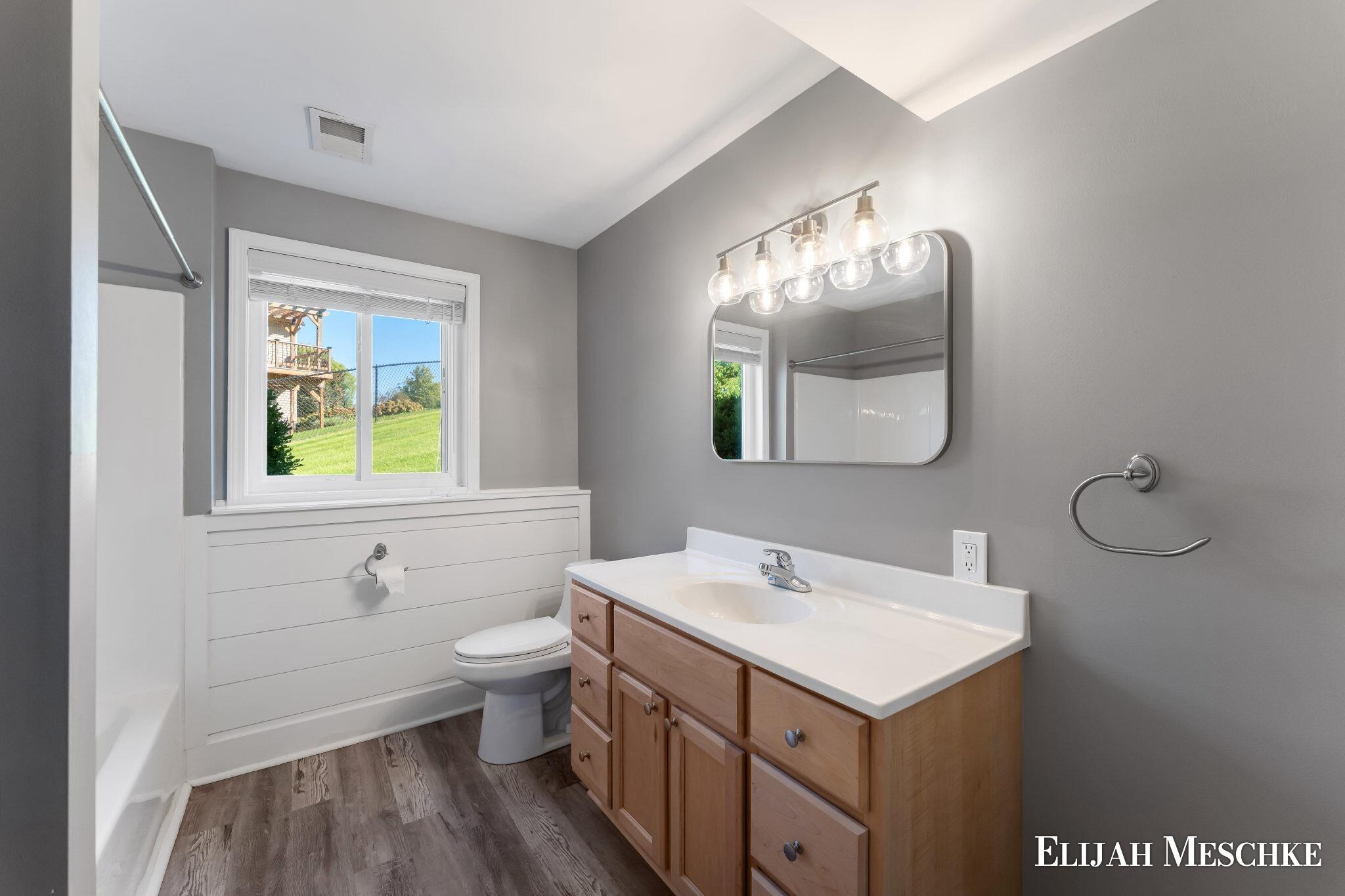 2026 Orchard Ridge Drive NW Grand Rapids MI 49534