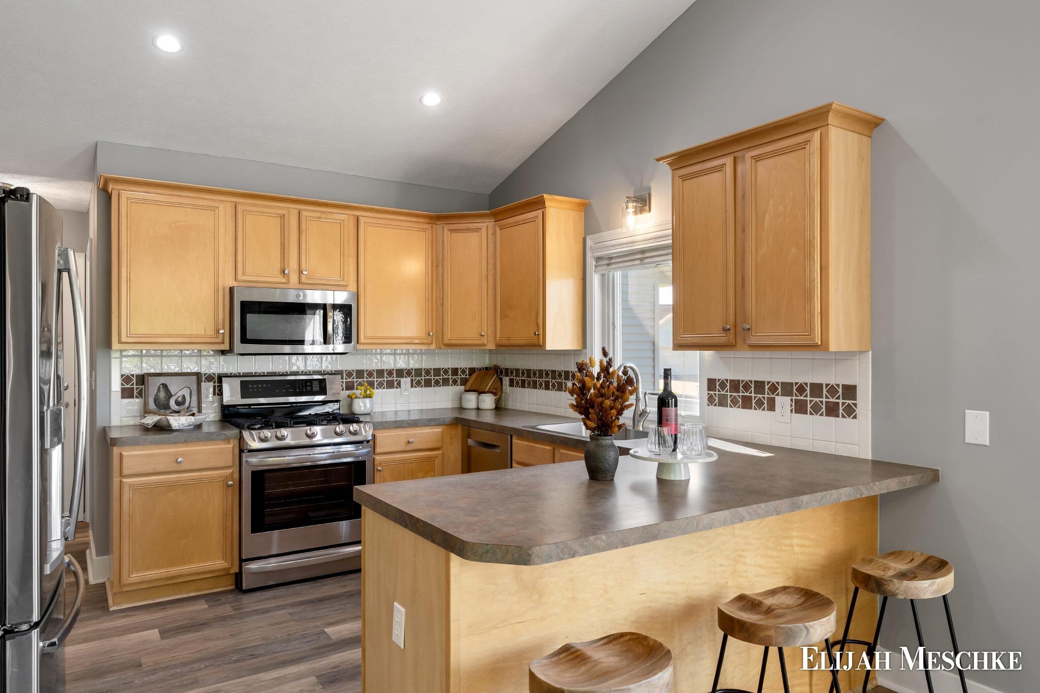2026 Orchard Ridge Drive NW Grand Rapids MI 49534