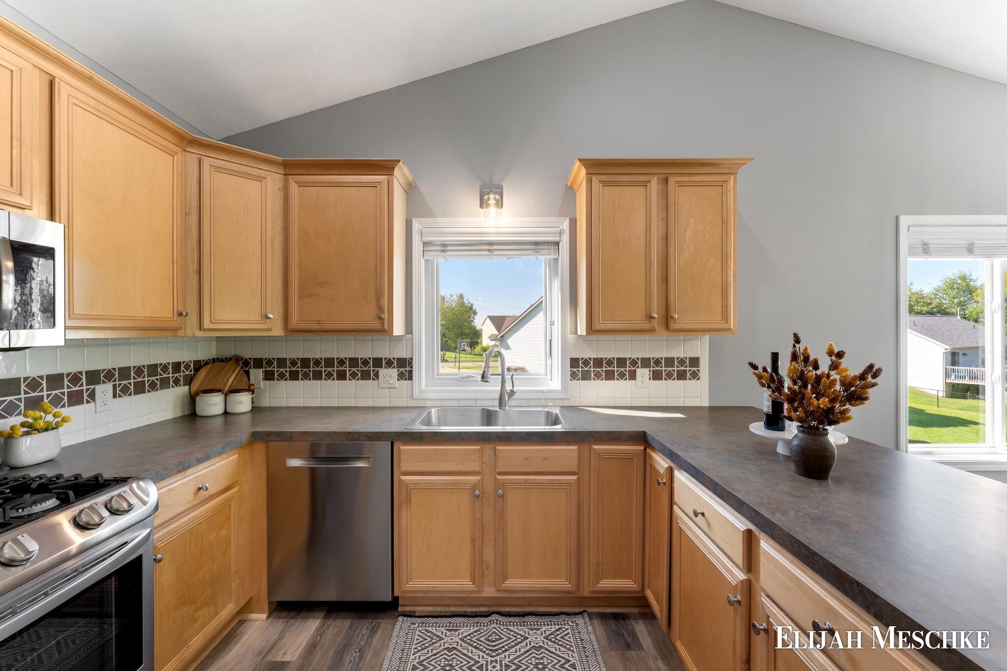 2026 Orchard Ridge Drive NW Grand Rapids MI 49534