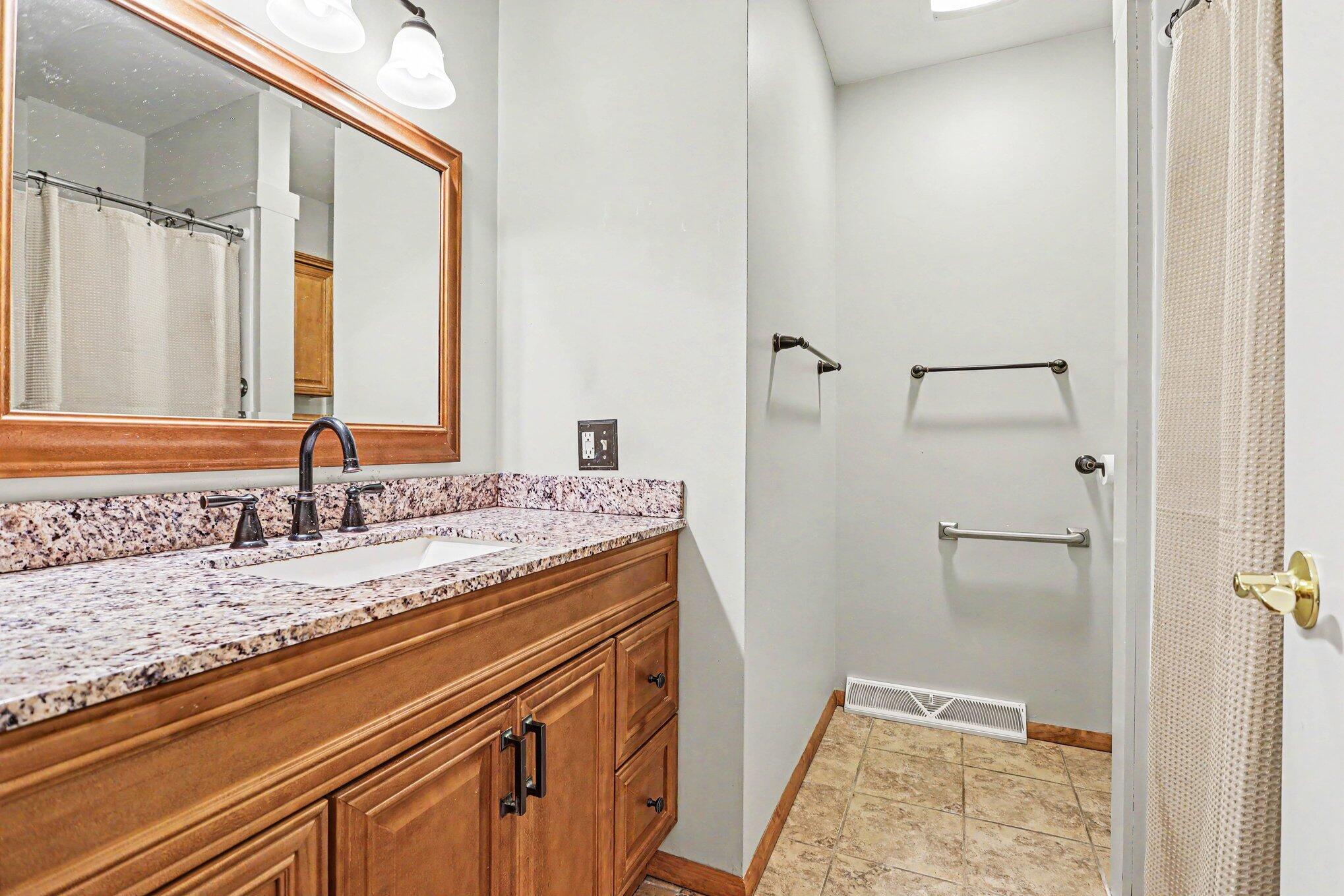 607 S Sherman Street Allegan MI 49010