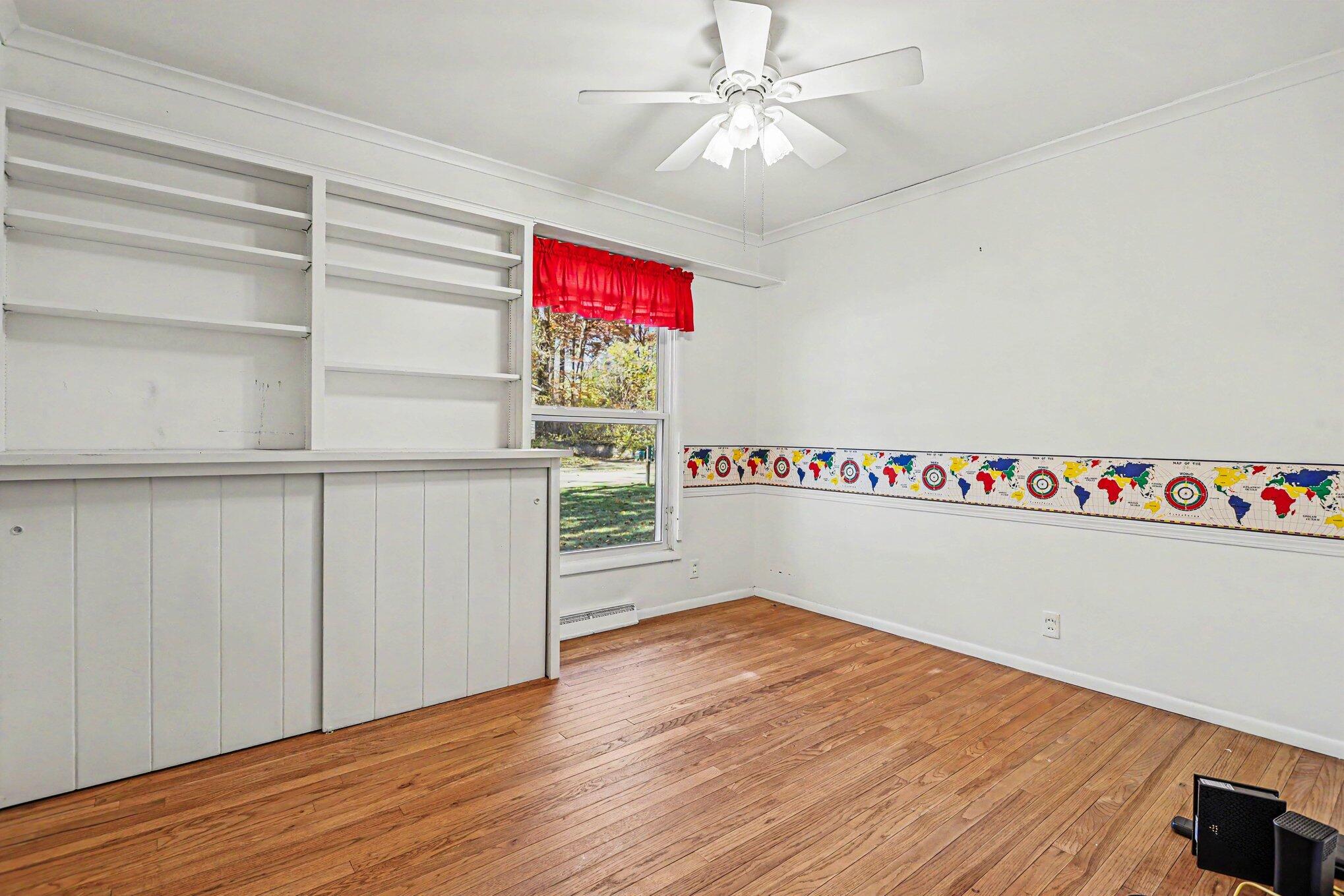 607 S Sherman Street Allegan MI 49010