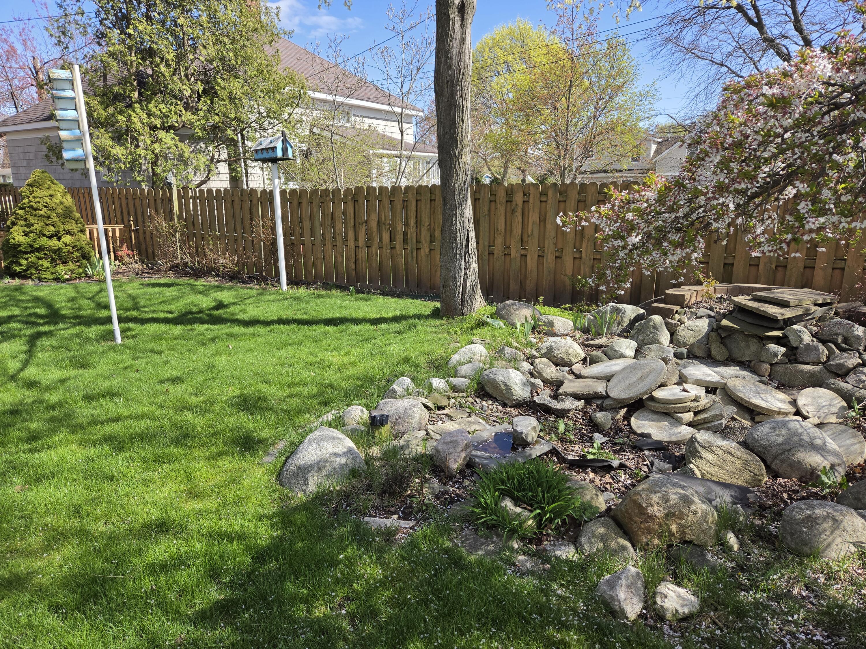 603 New William Street Ludington MI 49431
