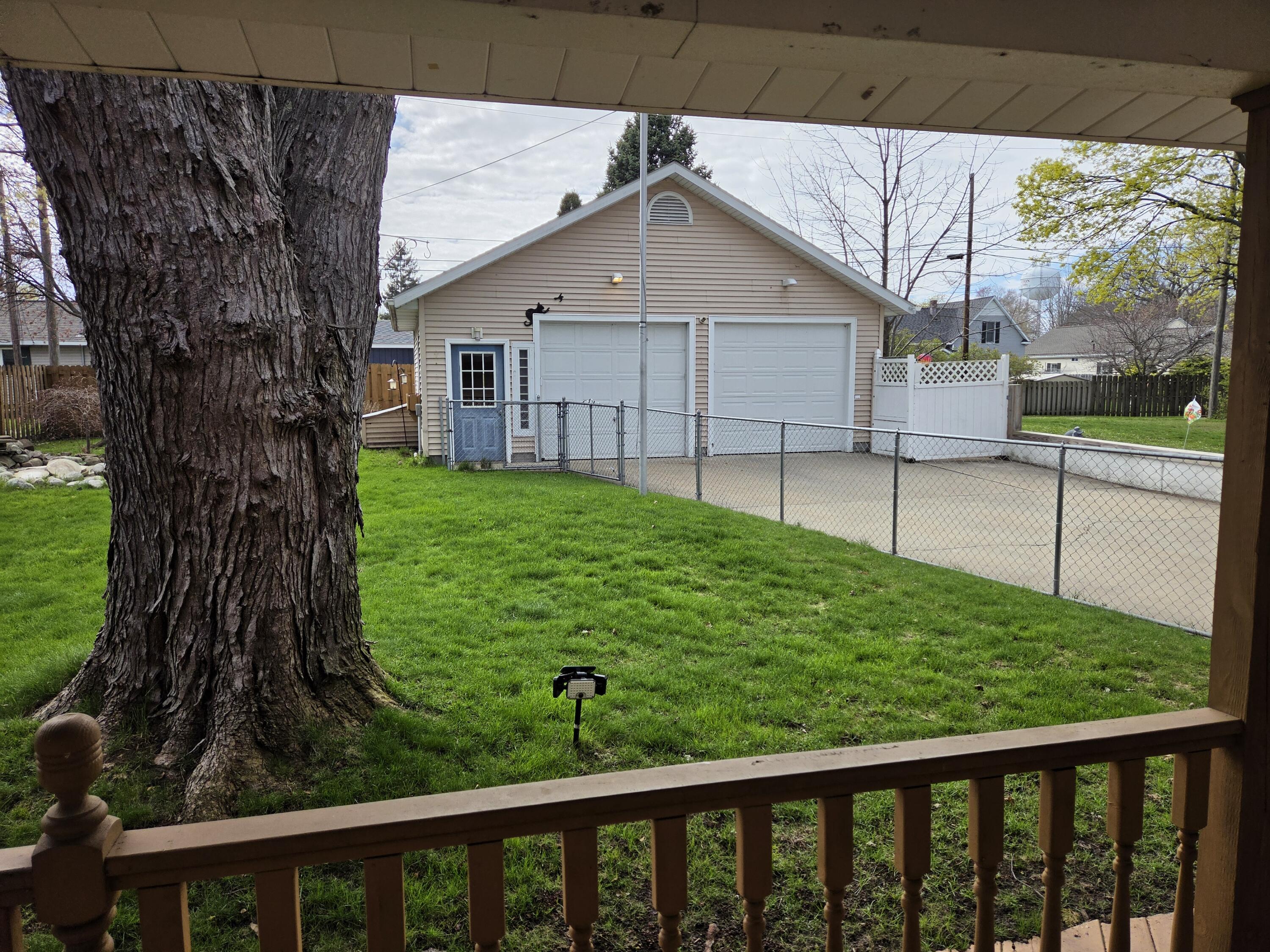 603 New William Street Ludington MI 49431