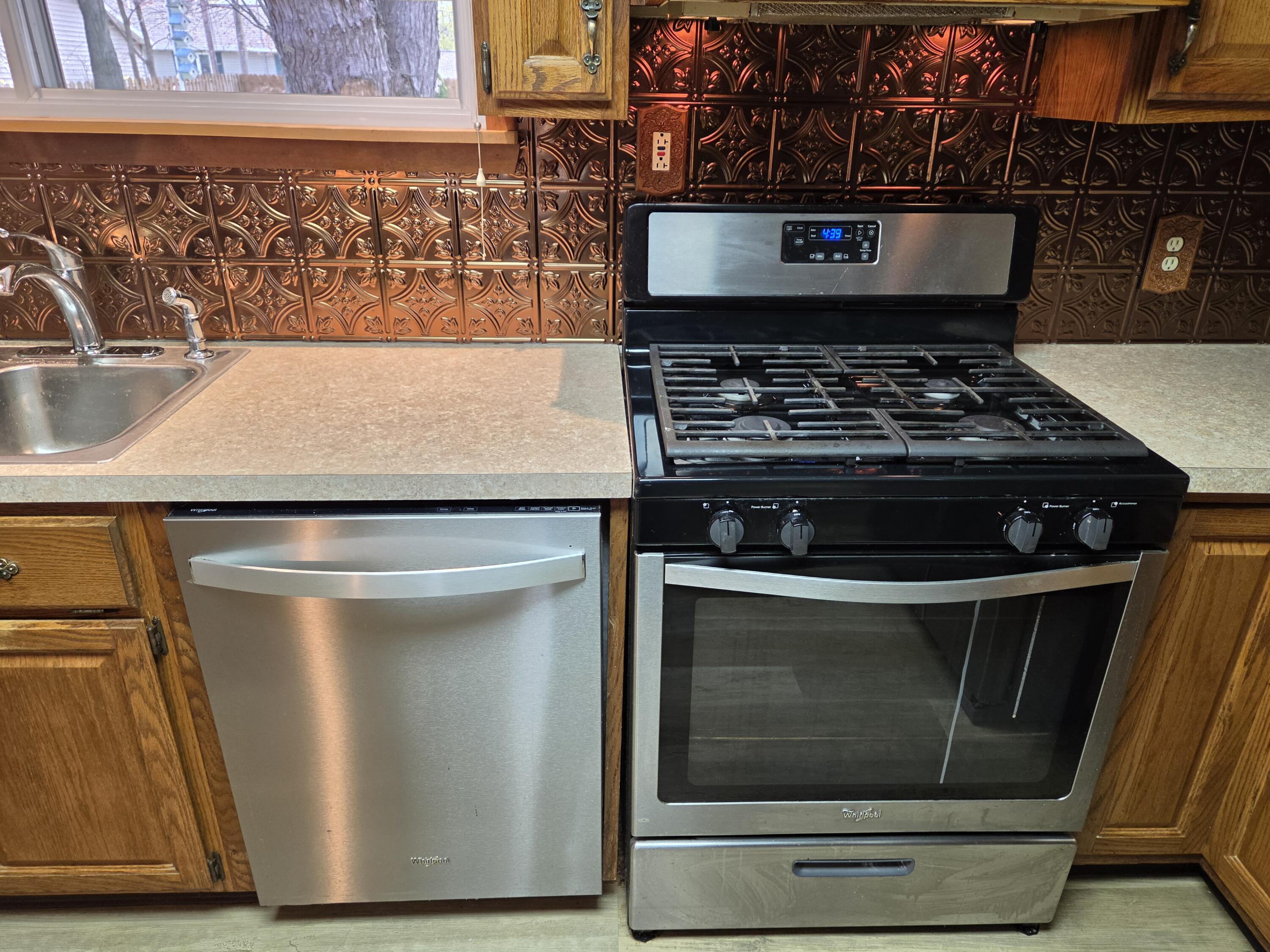 603 New William Street Ludington MI 49431