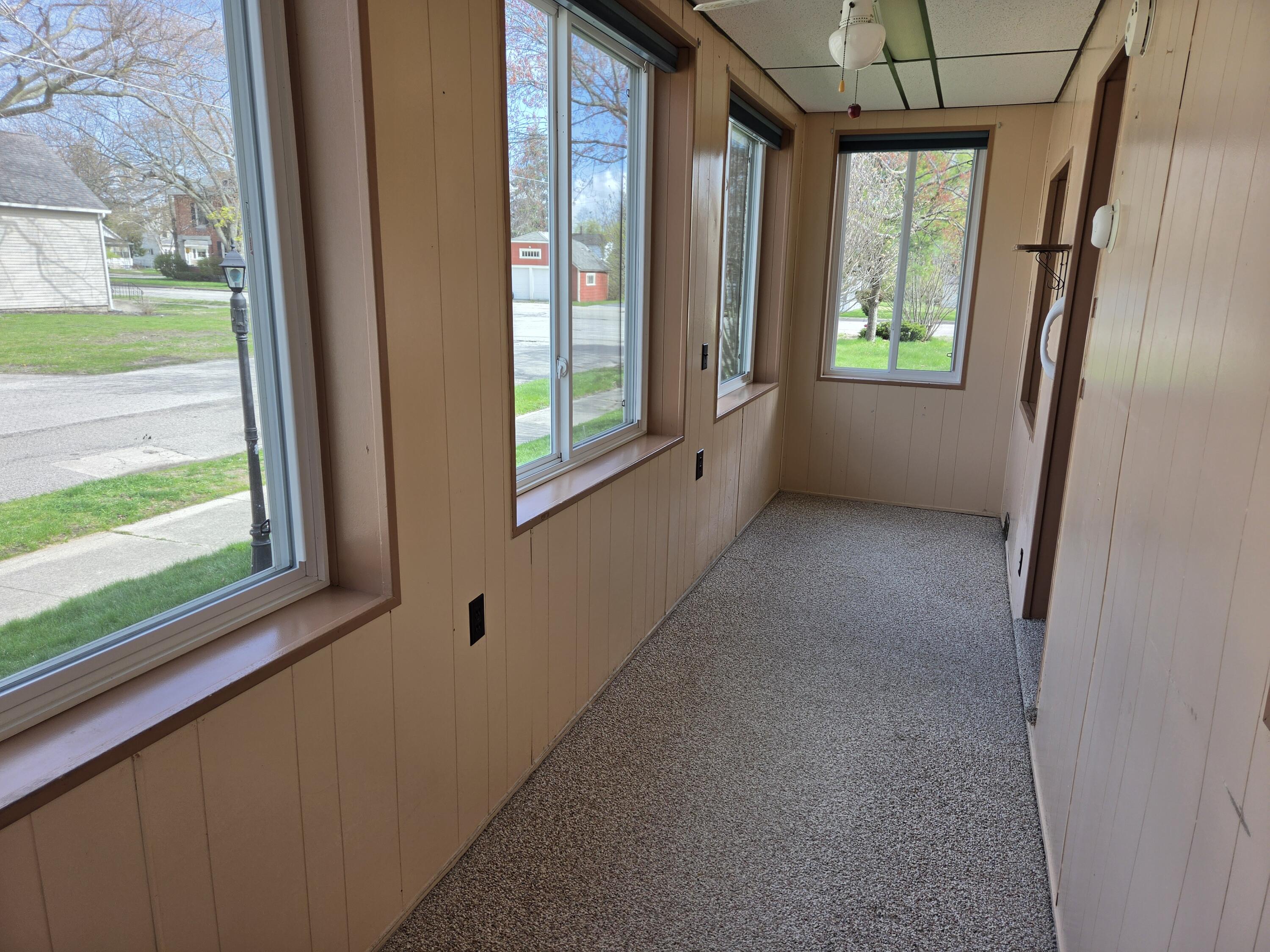 603 New William Street Ludington MI 49431