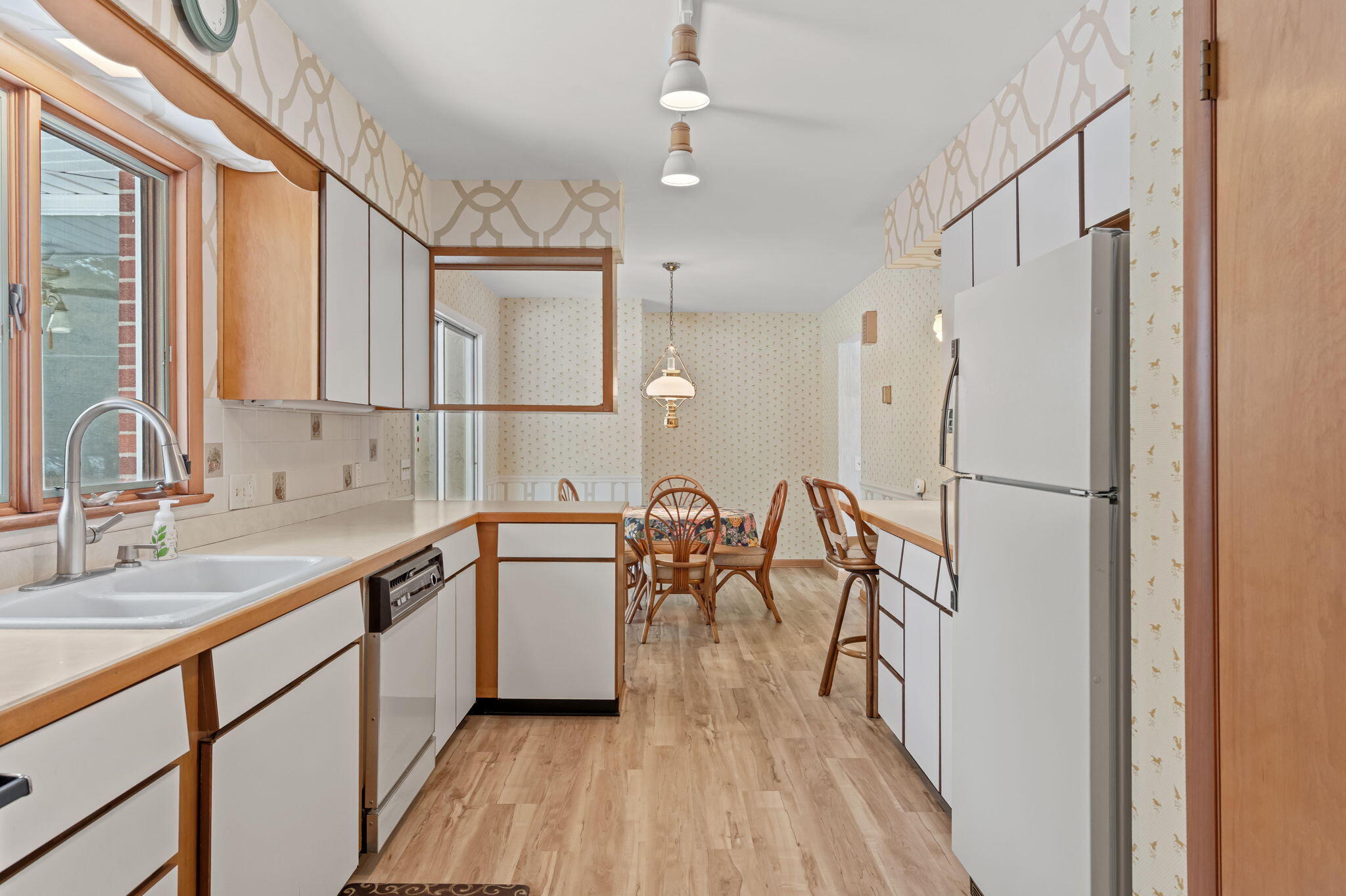 2095 Lakeshore Drive Fennville MI 49408