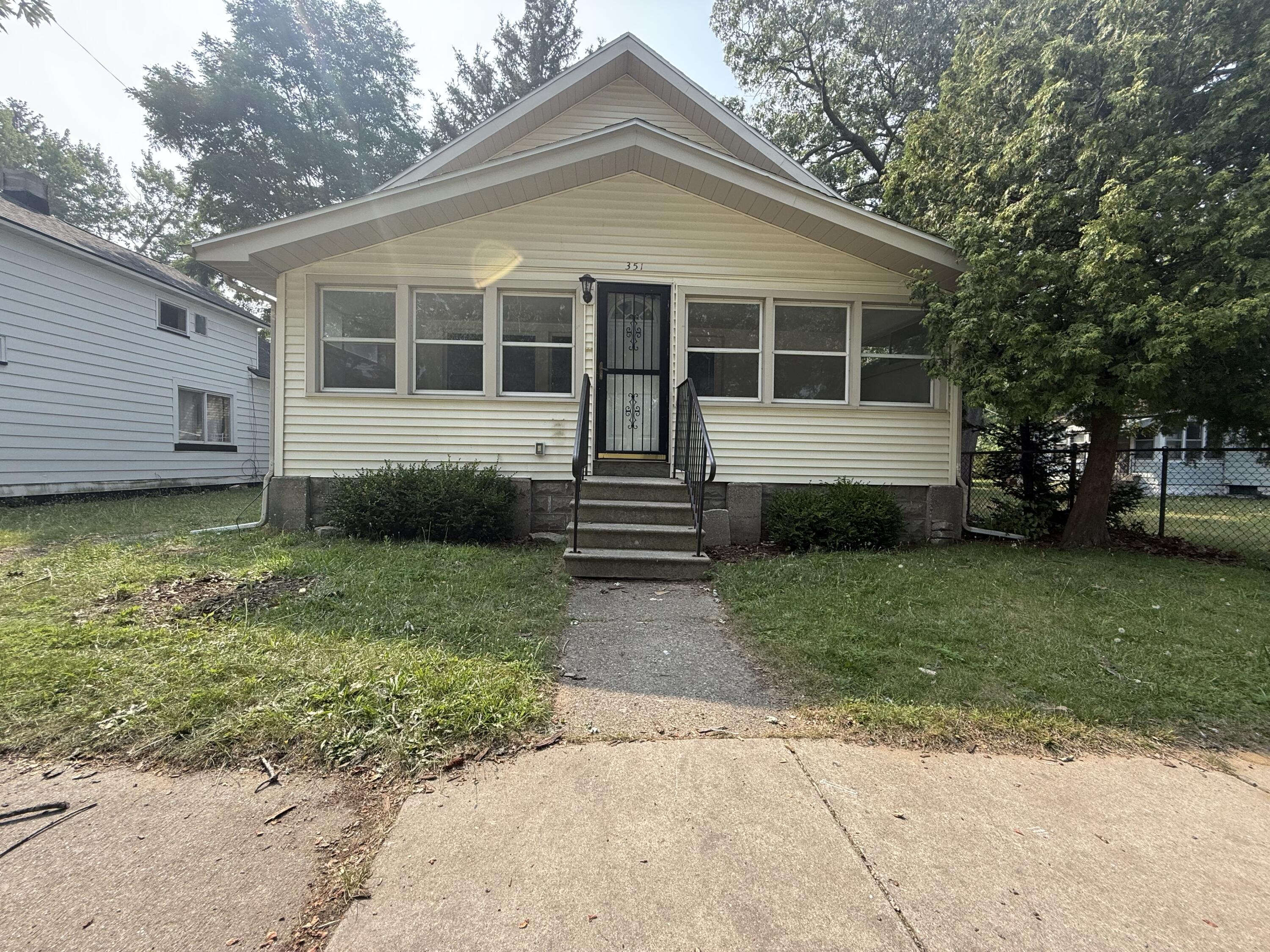 351 Erickson Street Muskegon MI 49442