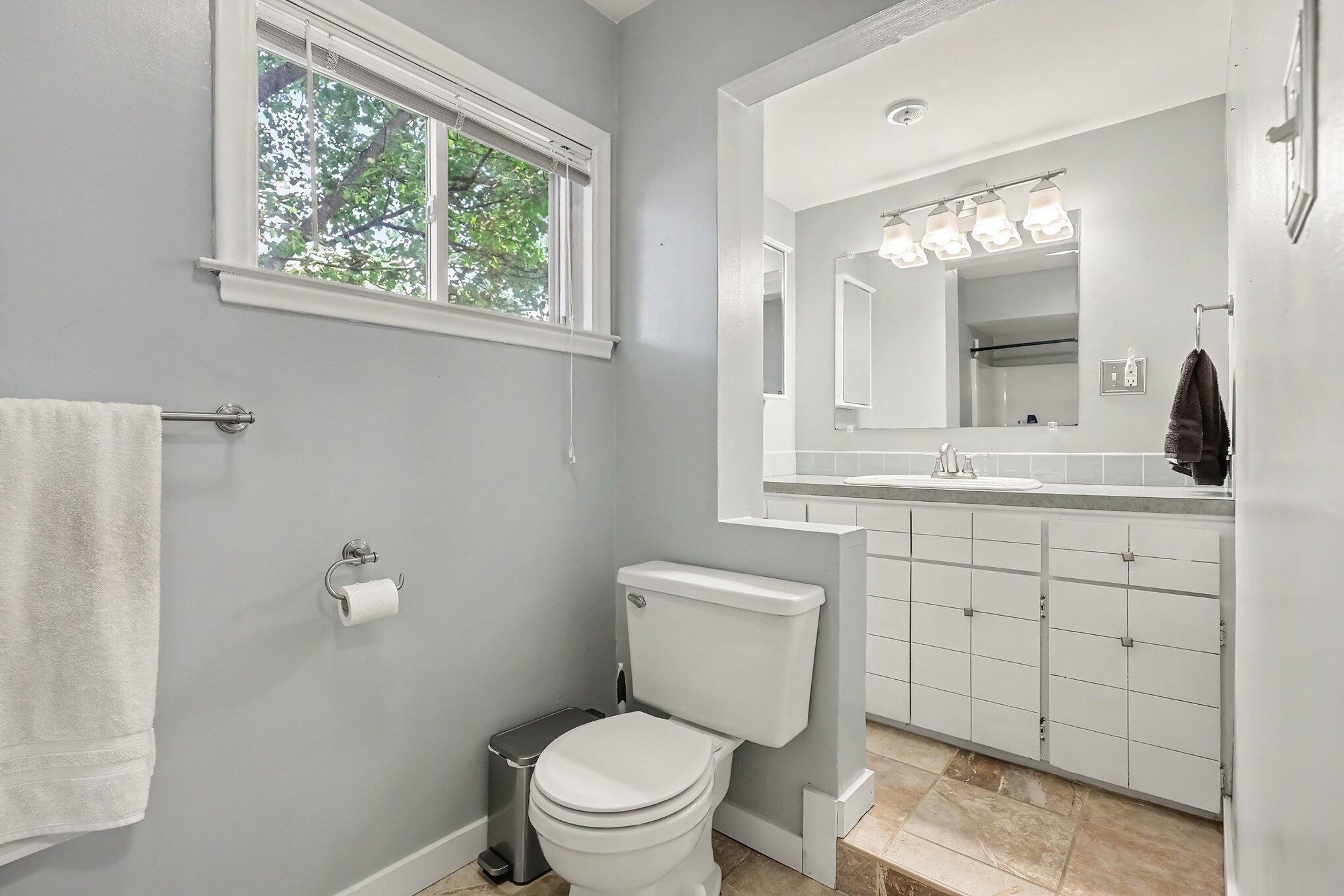 2020 Lafayette Avenue NE Grand Rapids MI 49505