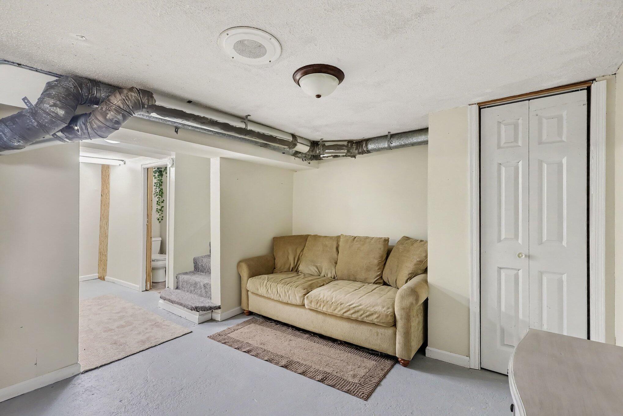 2020 Lafayette Avenue NE Grand Rapids MI 49505