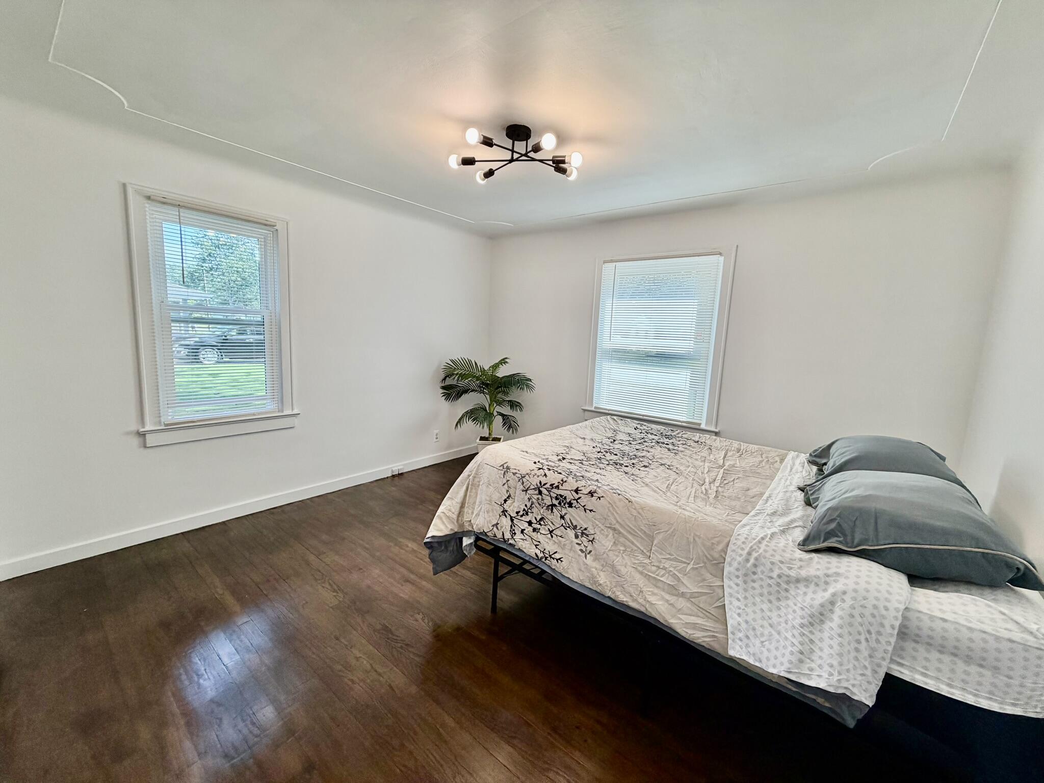 1318 Catherine Avenue Muskegon MI 49442