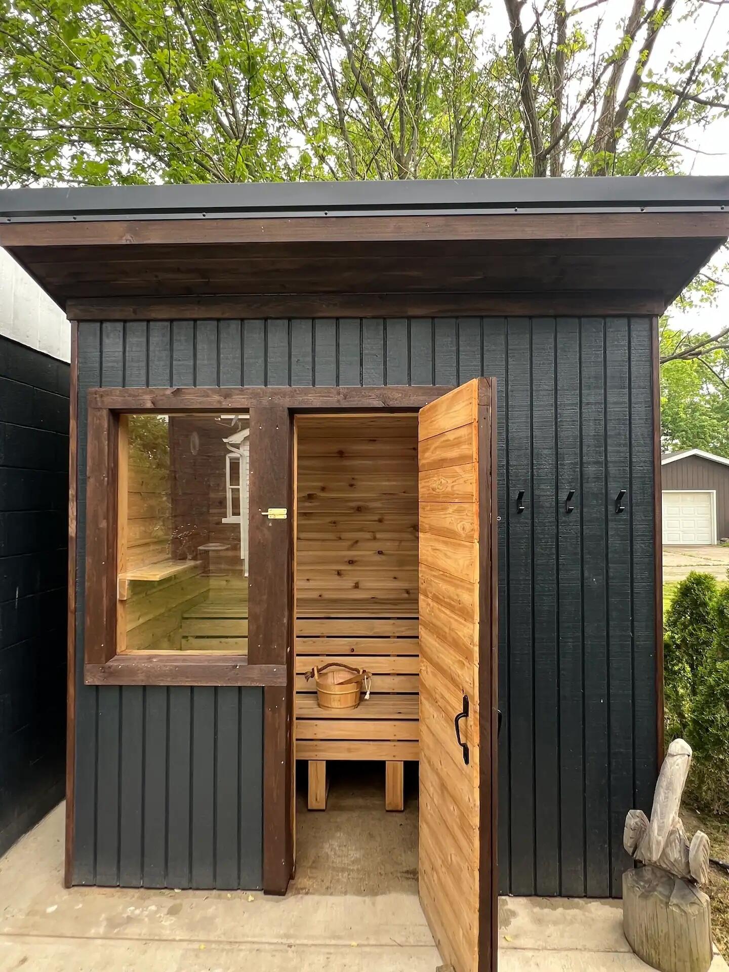 614 Magnolia Street Three Oaks MI 49128