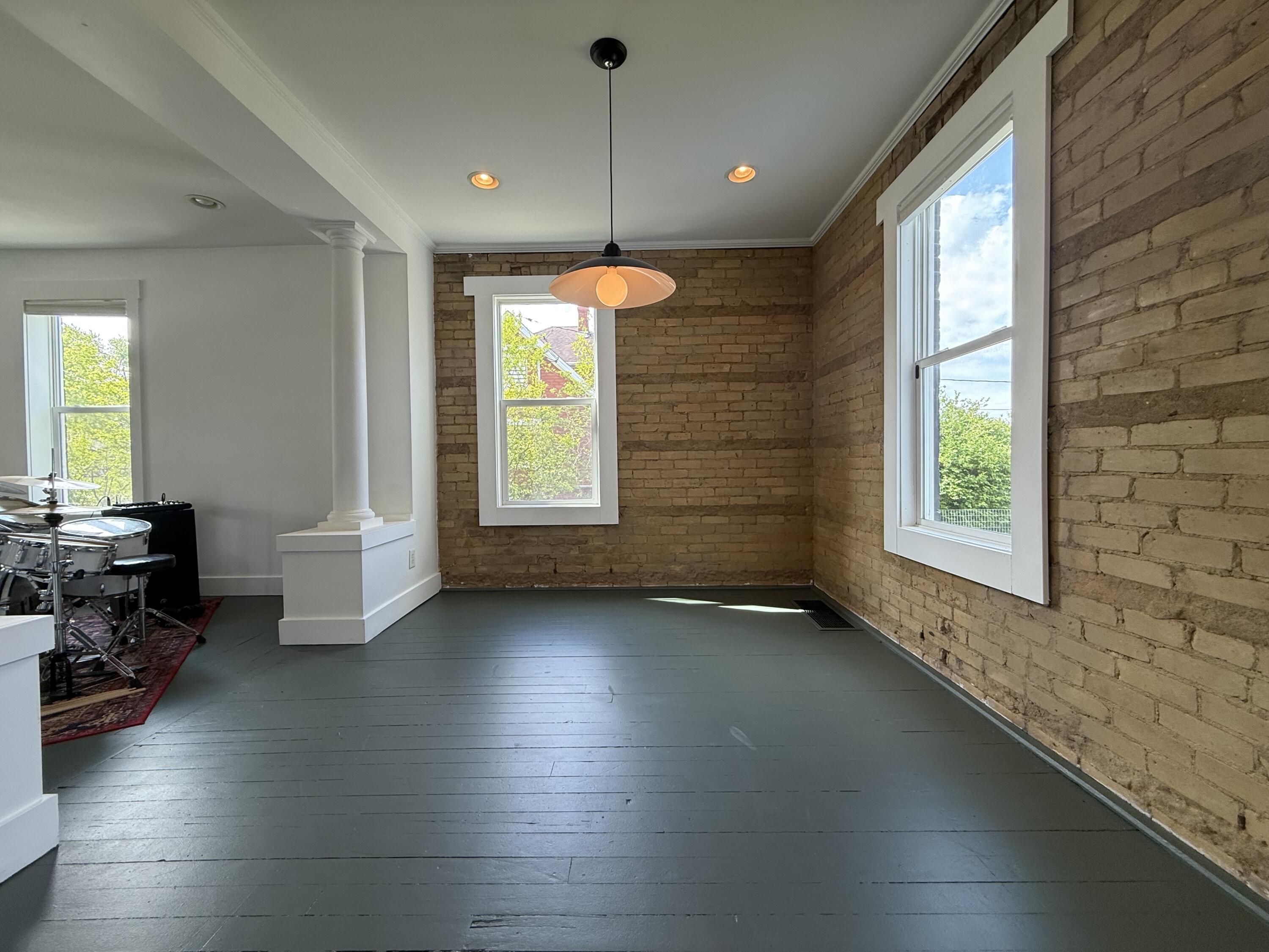 614 Magnolia Street Three Oaks MI 49128