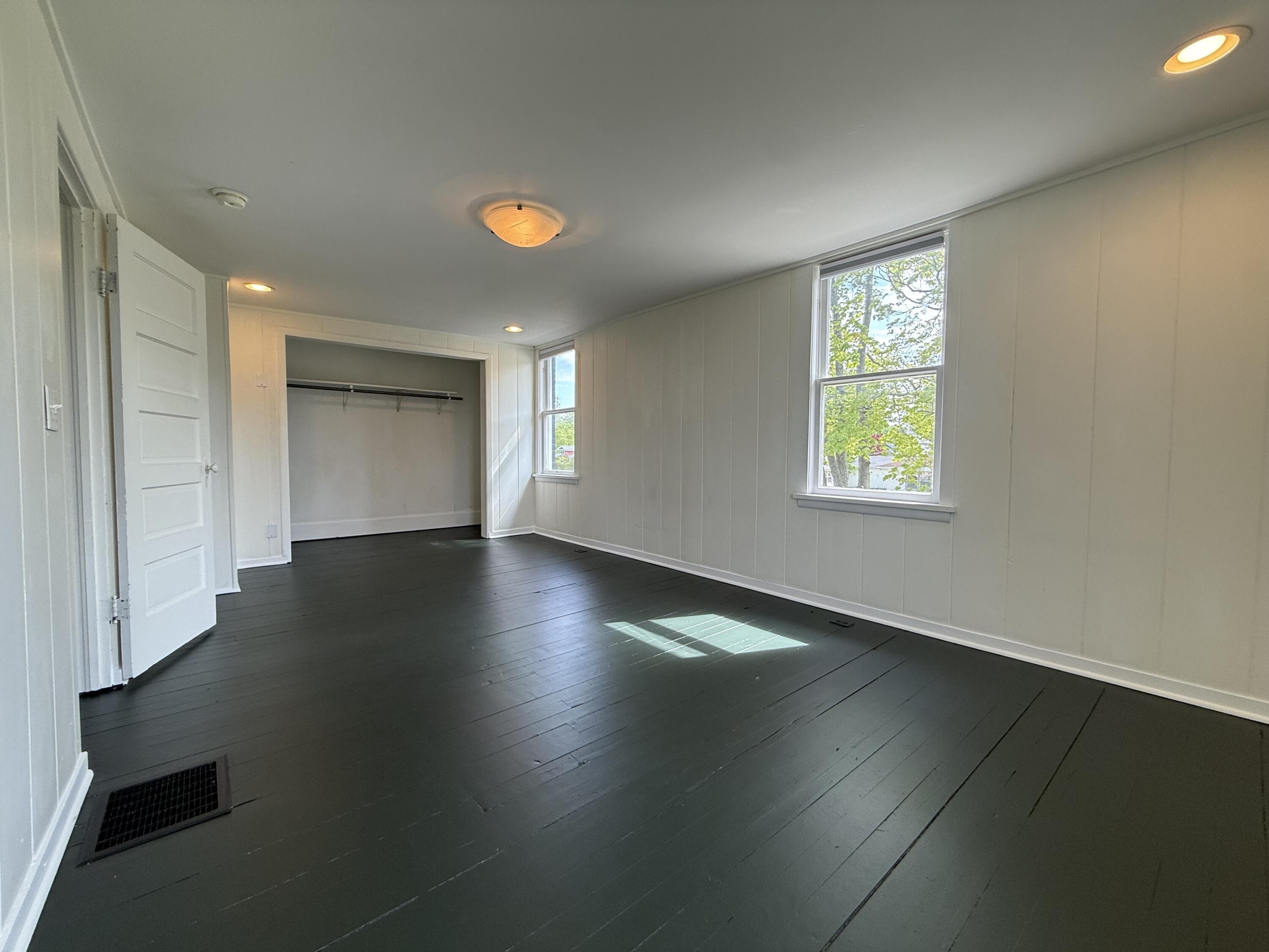 614 Magnolia Street Three Oaks MI 49128