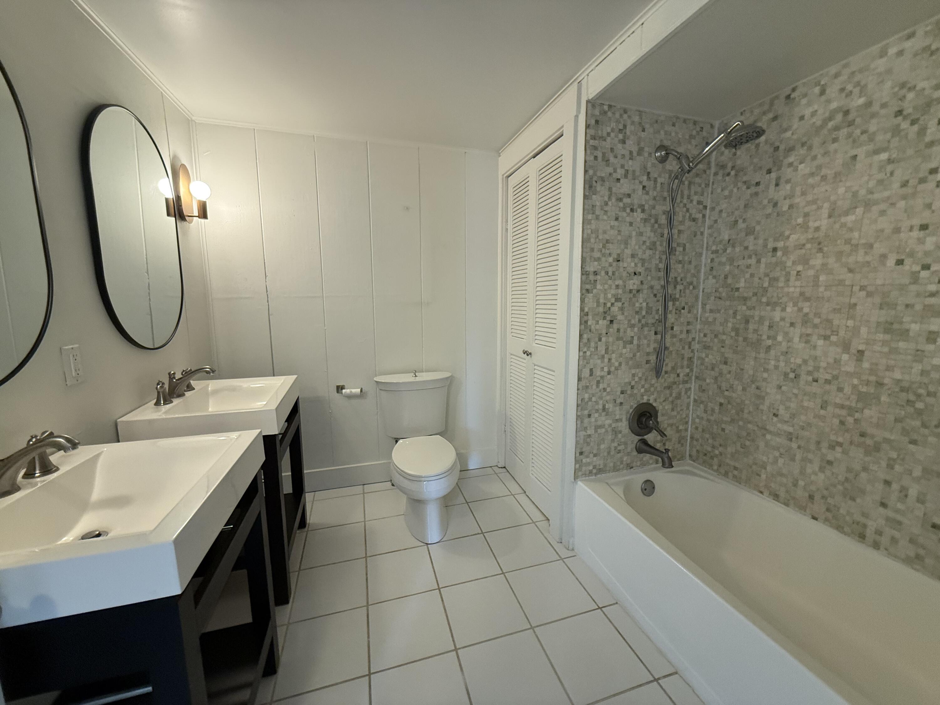 614 Magnolia Street Three Oaks MI 49128