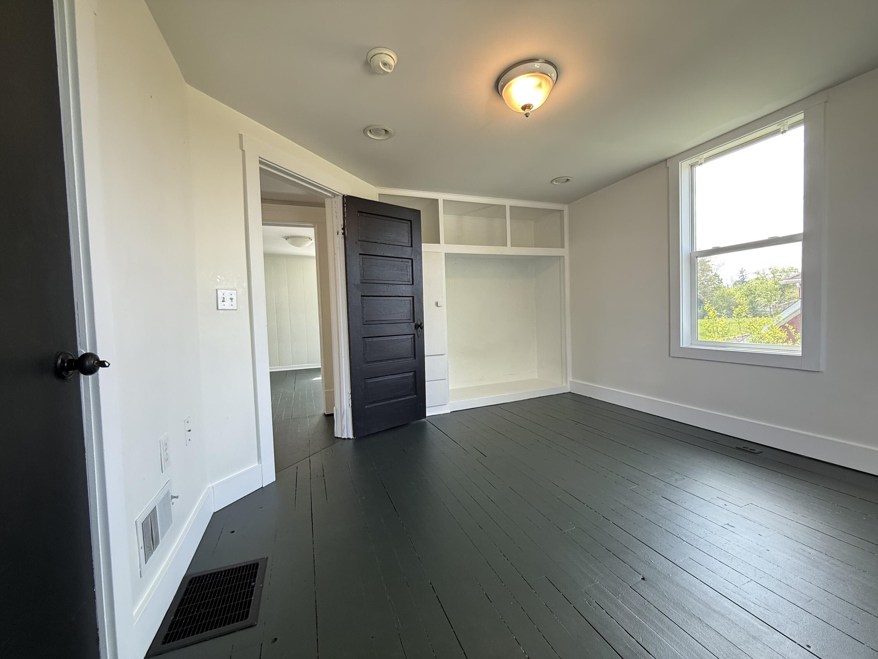 614 Magnolia Street Three Oaks MI 49128