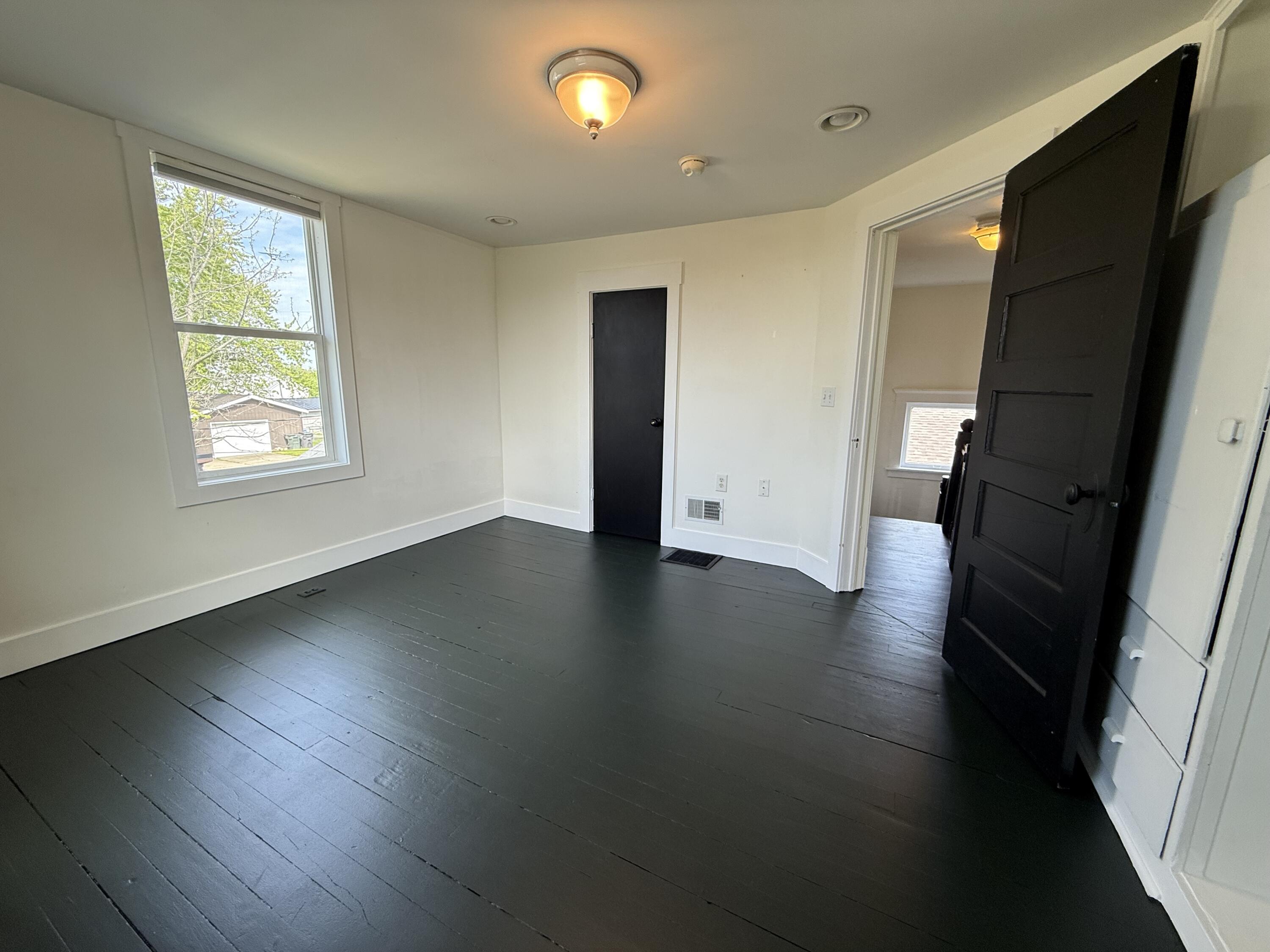 614 Magnolia Street Three Oaks MI 49128