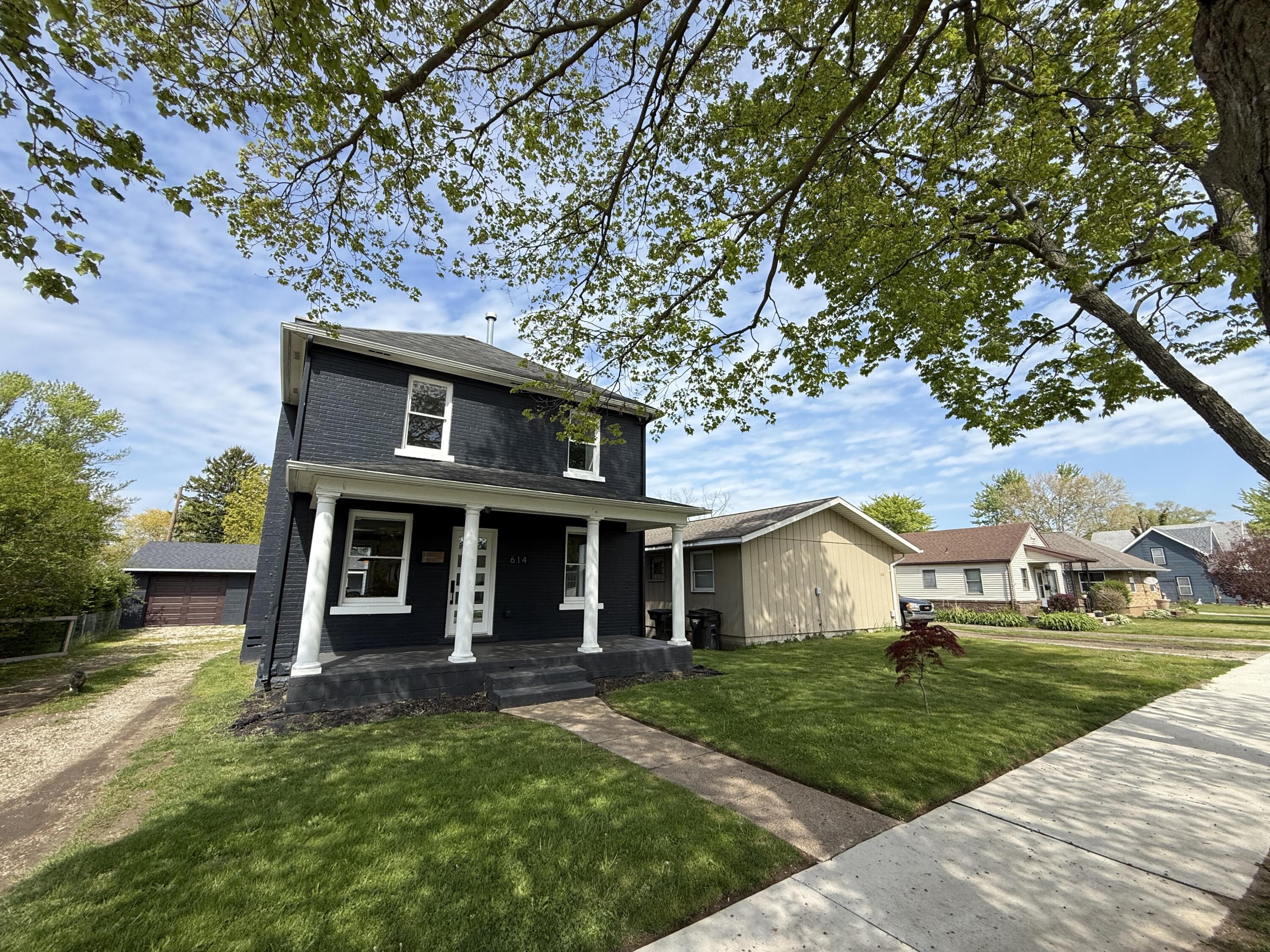 614 Magnolia Street Three Oaks MI 49128
