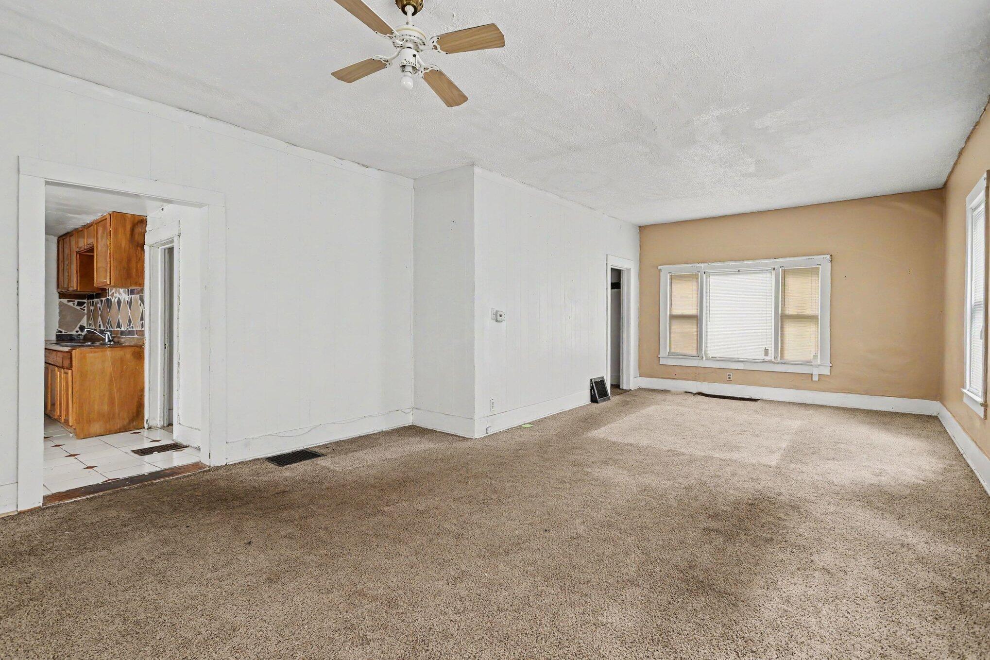 549 E Britain Avenue Benton Harbor MI 49022