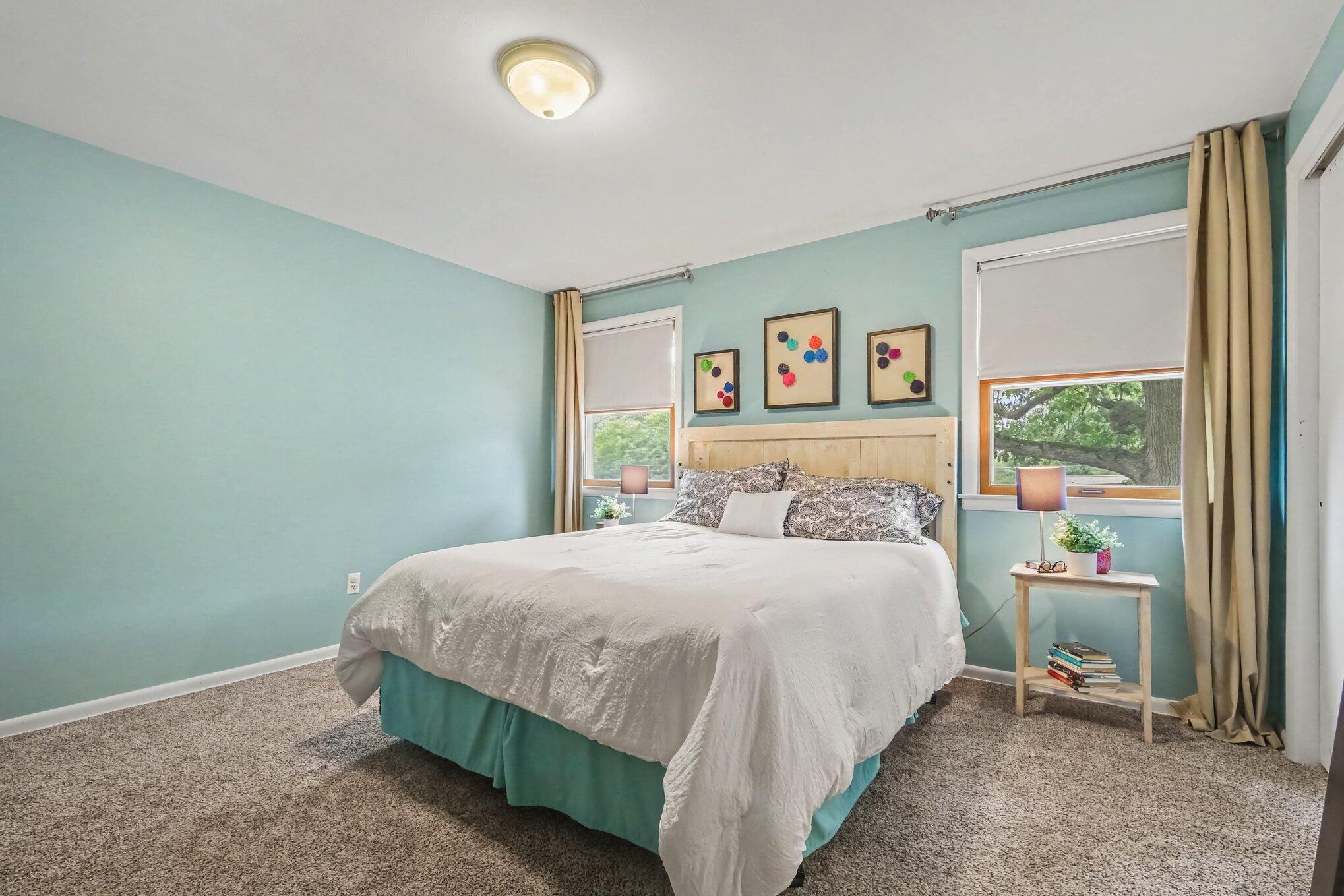 2623 Valley Avenue NW Grand Rapids MI 49544