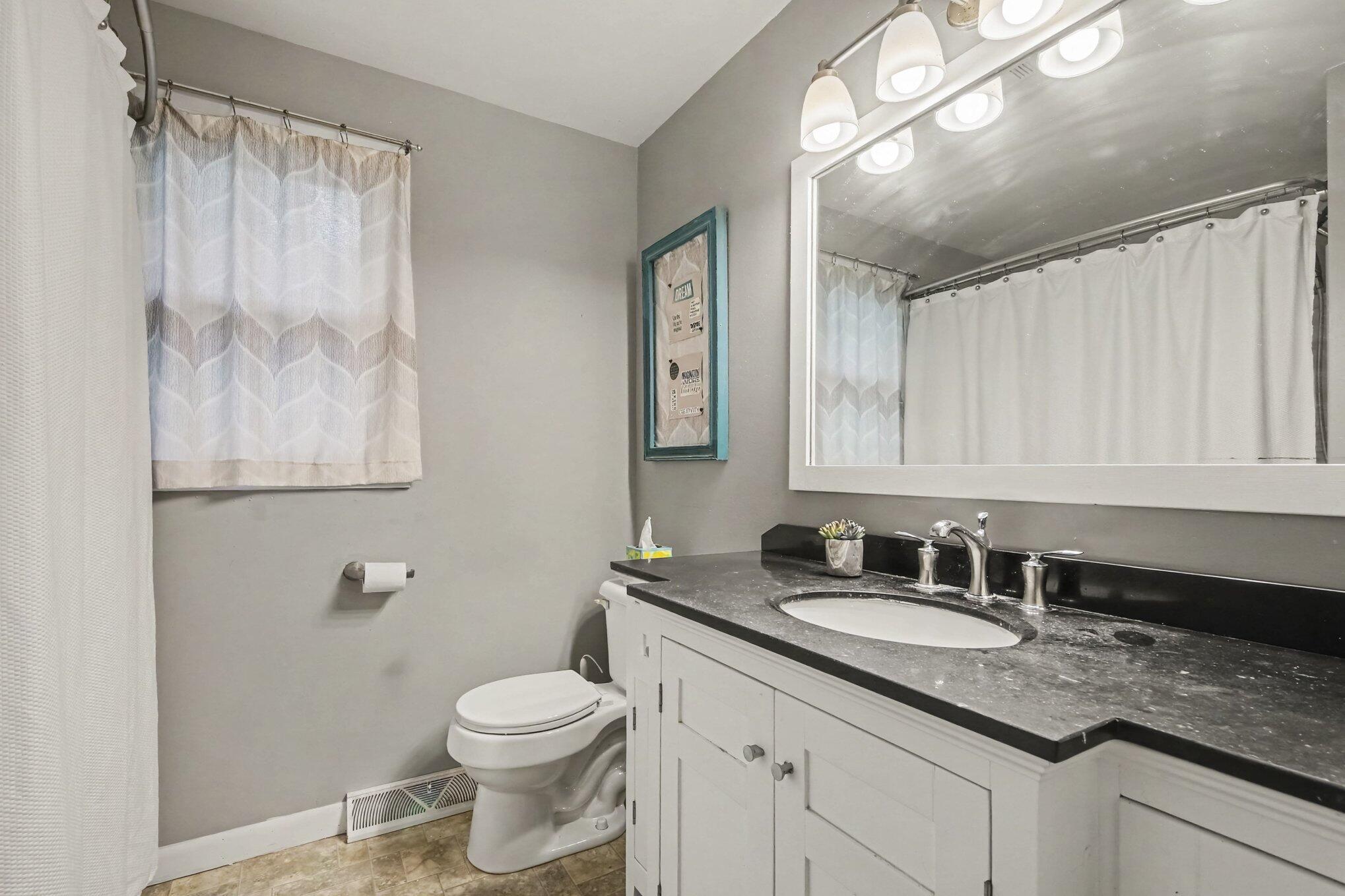 2623 Valley Avenue NW Grand Rapids MI 49544