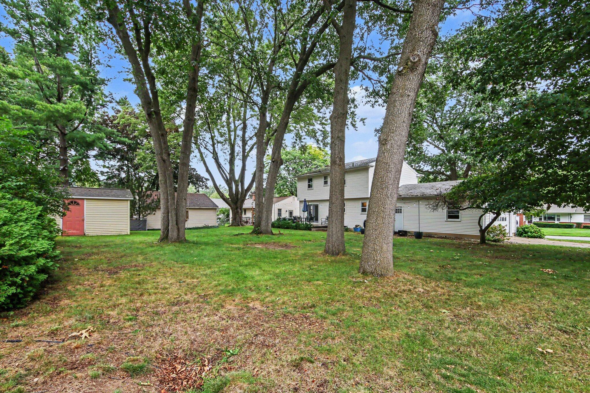 2623 Valley Avenue NW Grand Rapids MI 49544