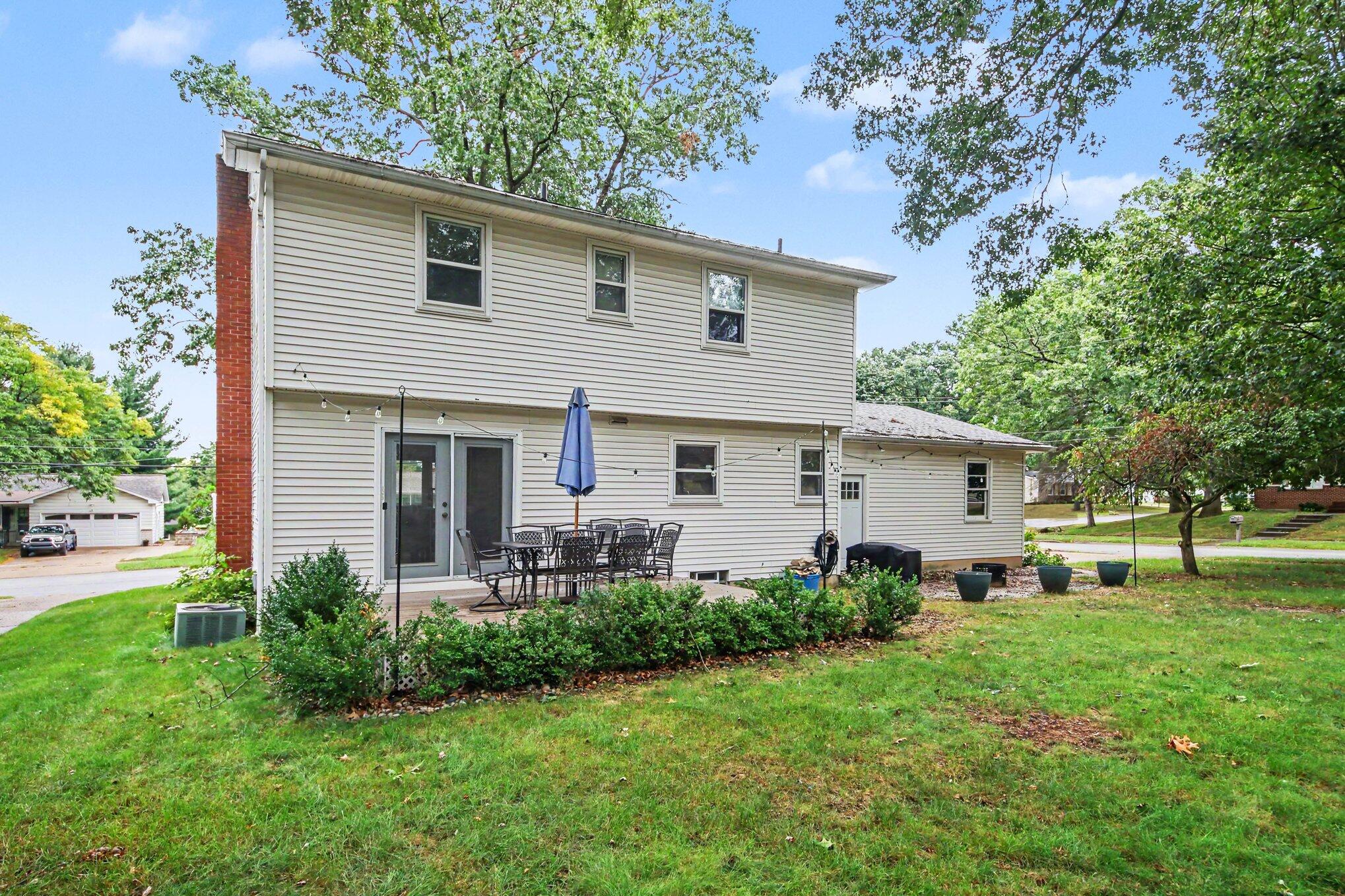 2623 Valley Avenue NW Grand Rapids MI 49544
