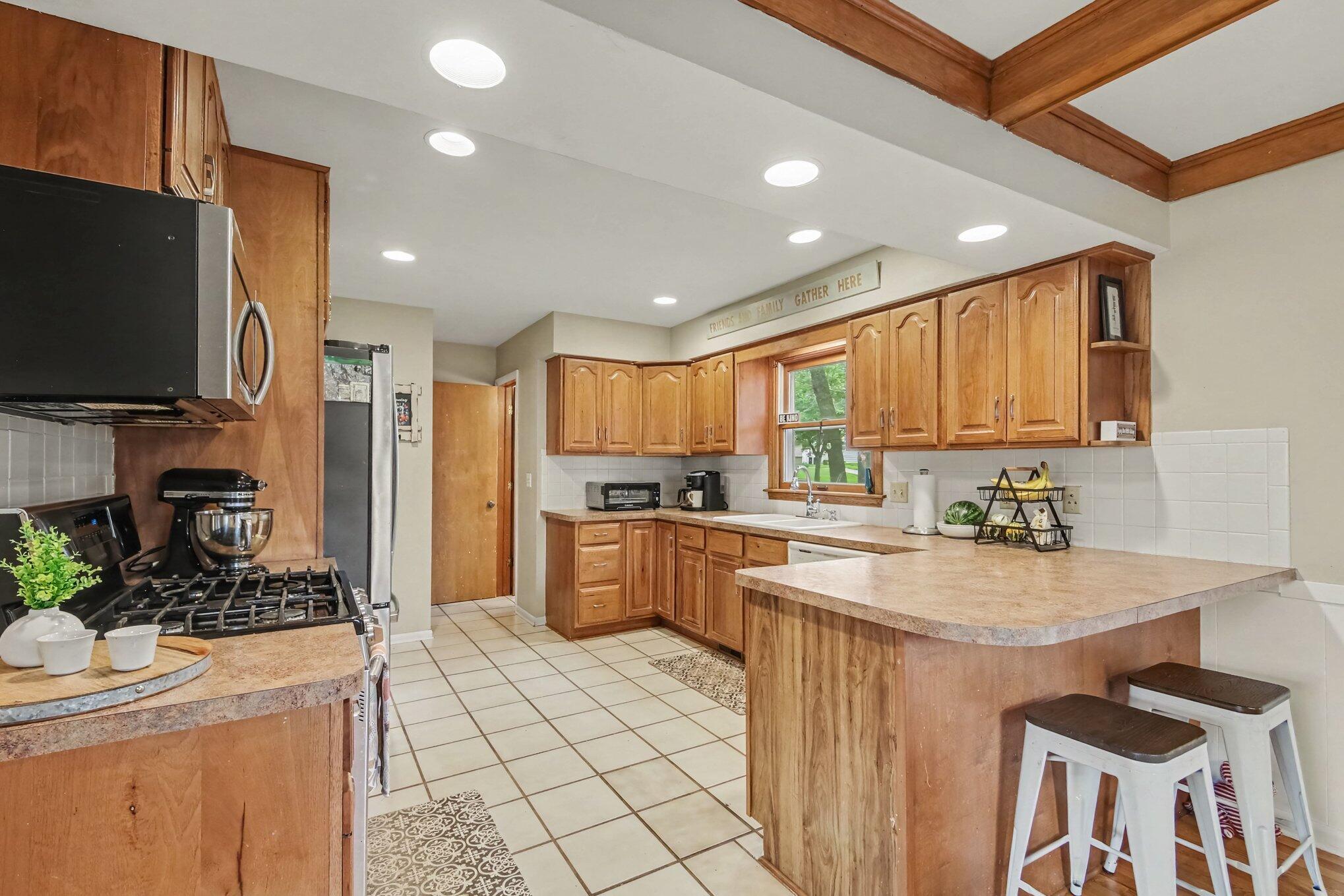2623 Valley Avenue NW Grand Rapids MI 49544