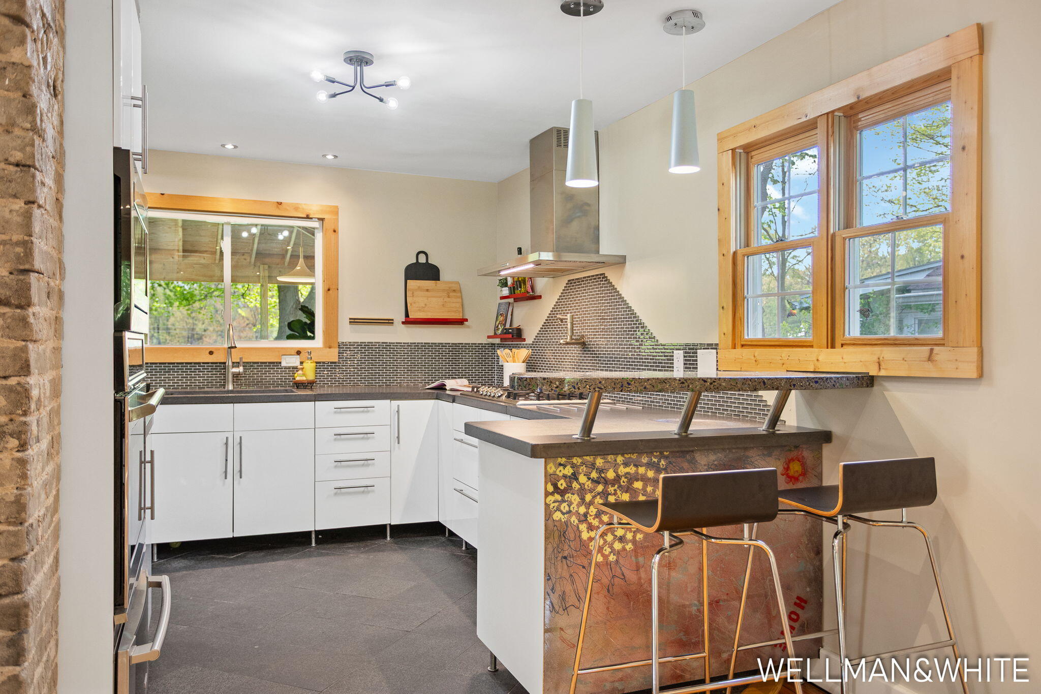 1005 Elizabeth Street Saugatuck MI 49453