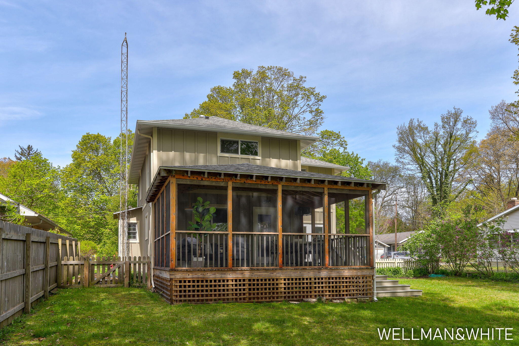 1005 Elizabeth Street Saugatuck MI 49453