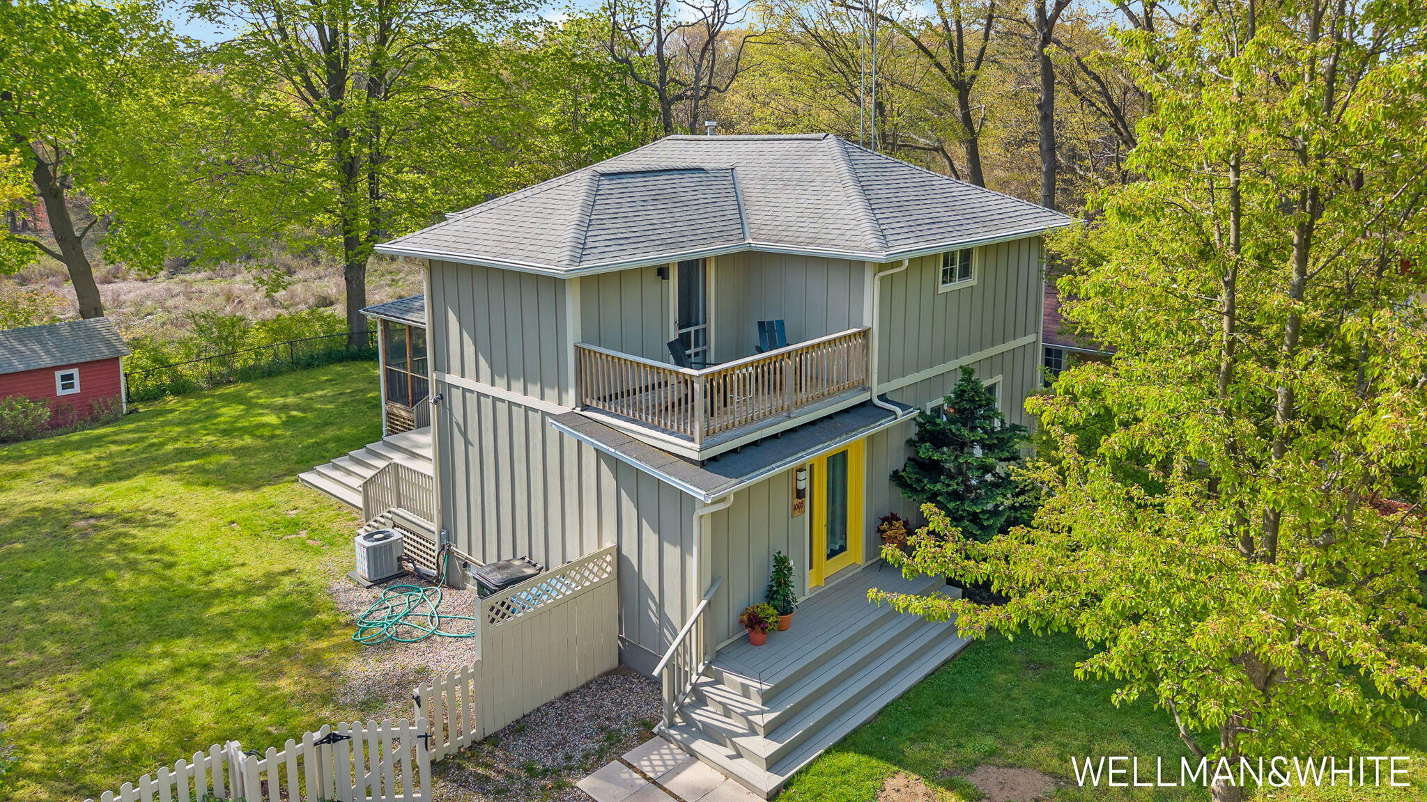 1005 Elizabeth Street Saugatuck MI 49453