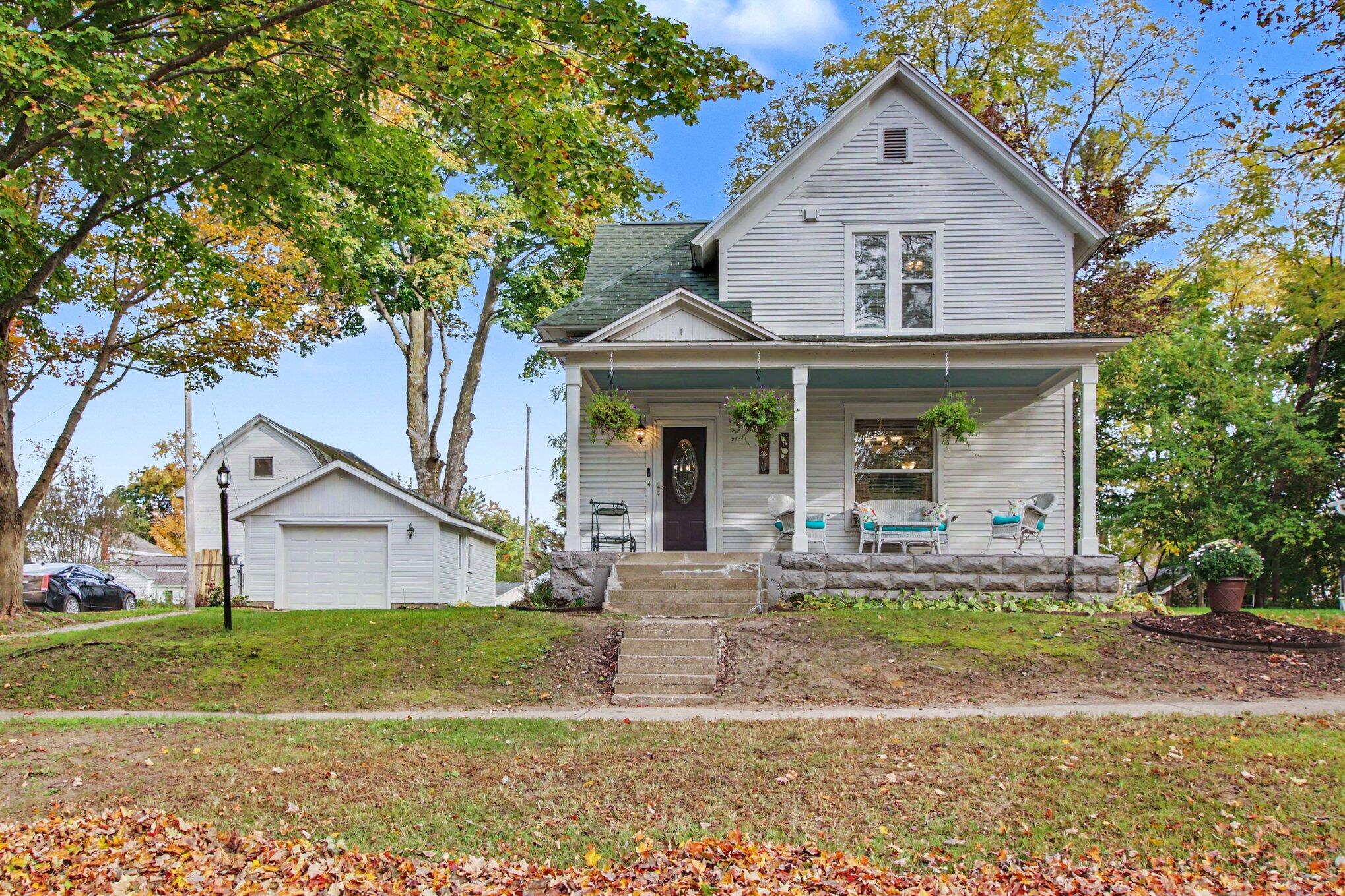 212 Race Street Allegan MI 49010