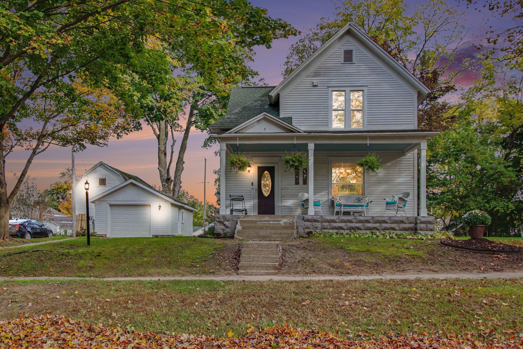212 Race Street Allegan MI 49010