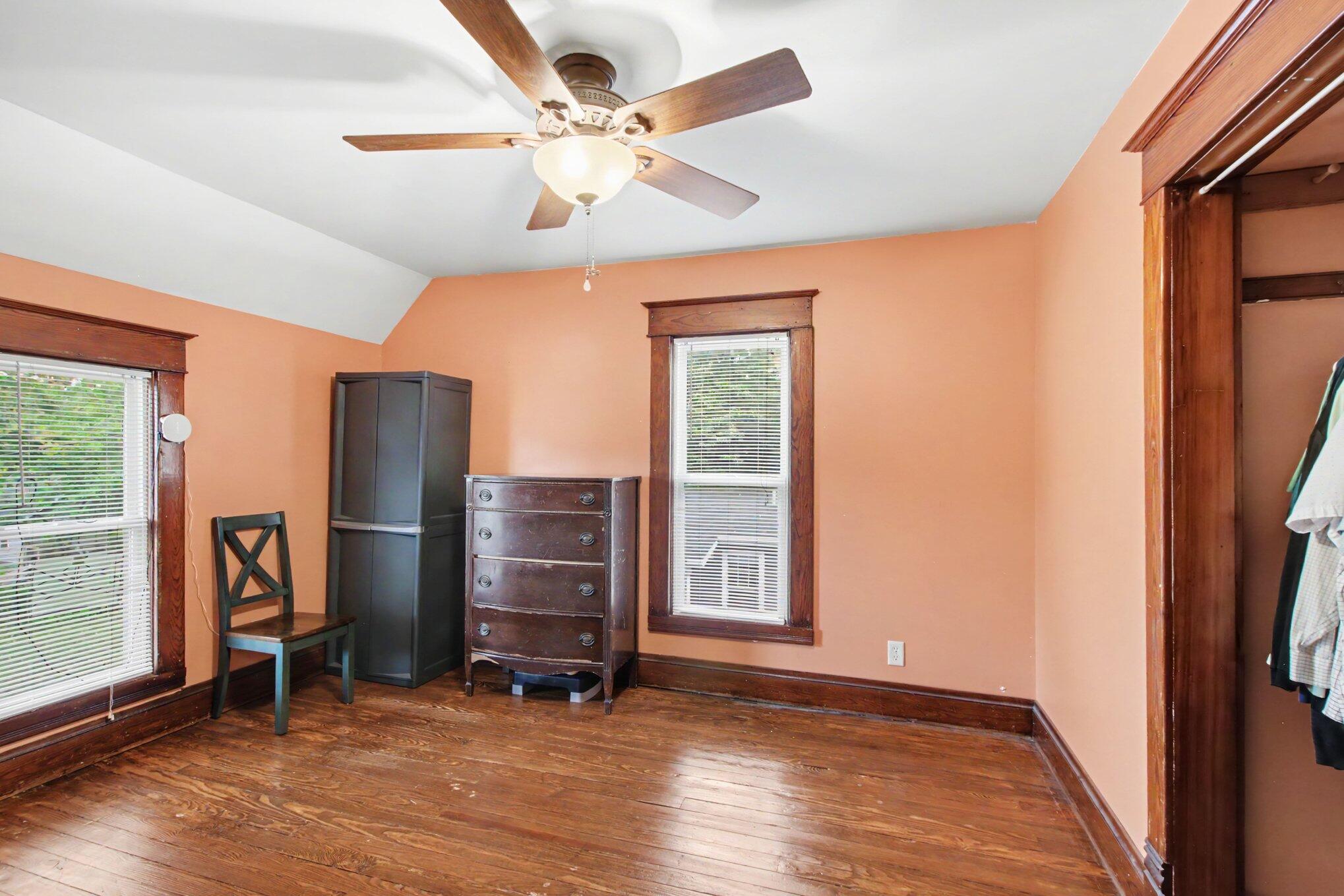 212 Race Street Allegan MI 49010