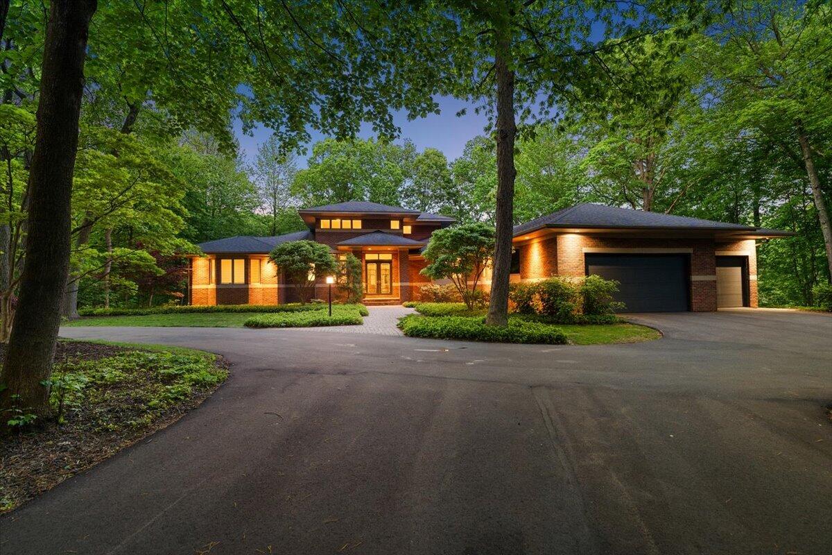 4166 Mystic Oak Court NE Grand Rapids MI 49525