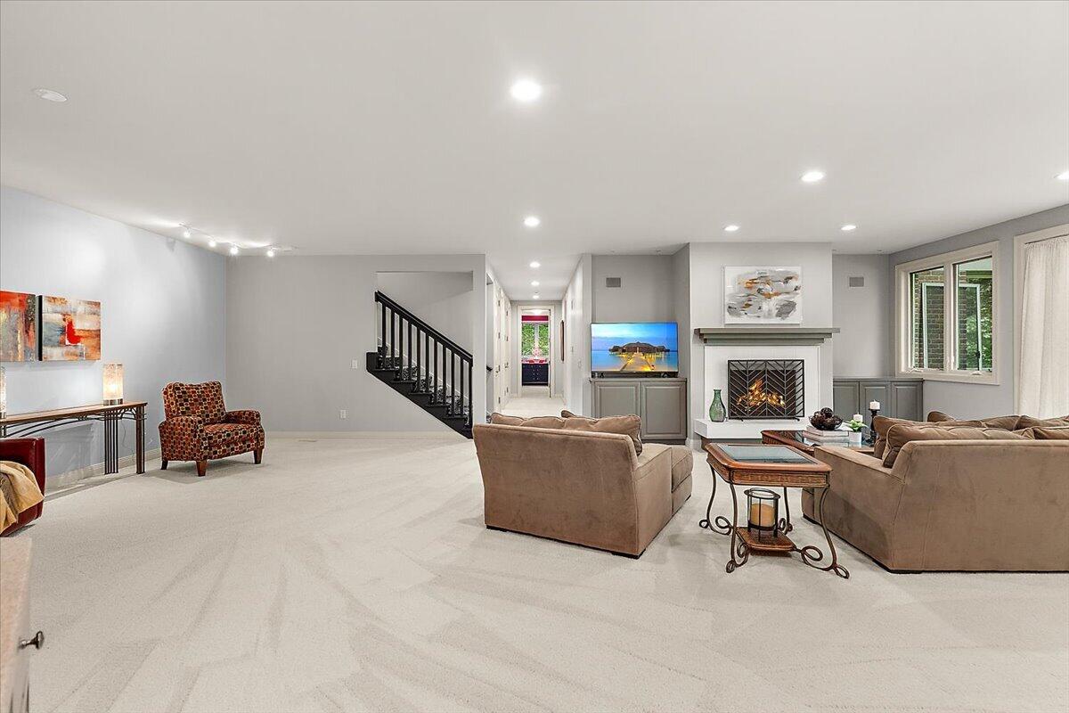 4166 Mystic Oak Court NE Grand Rapids MI 49525