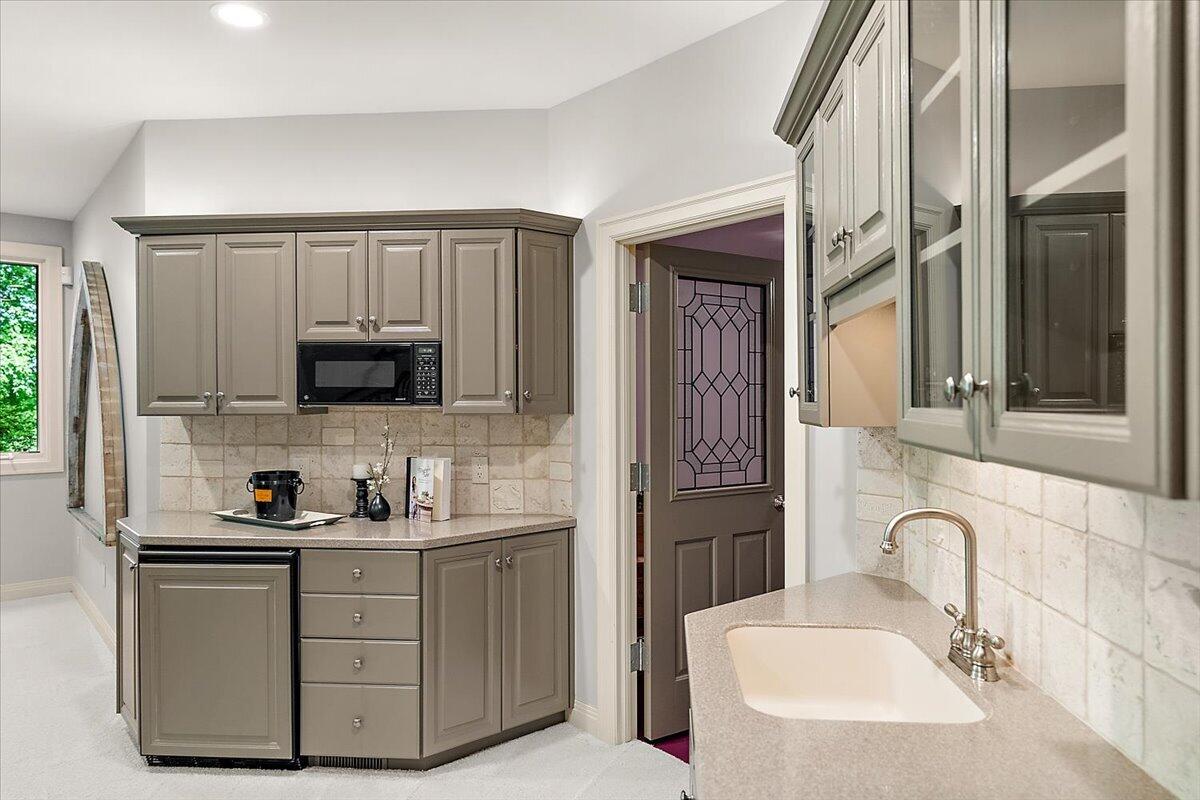 4166 Mystic Oak Court NE Grand Rapids MI 49525