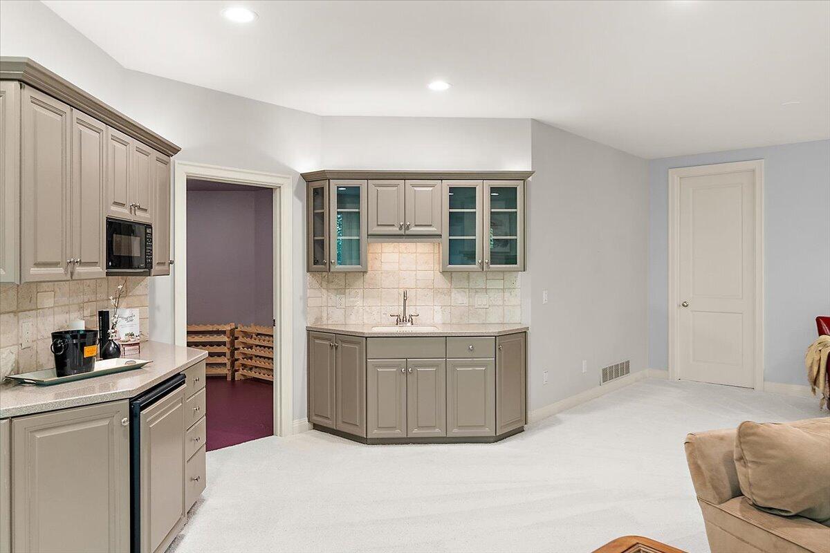 4166 Mystic Oak Court NE Grand Rapids MI 49525